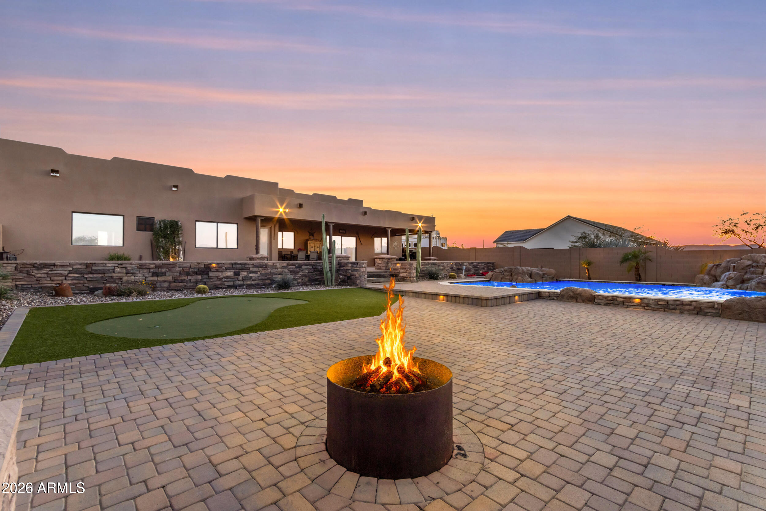 2258 W SILVERDALE Road