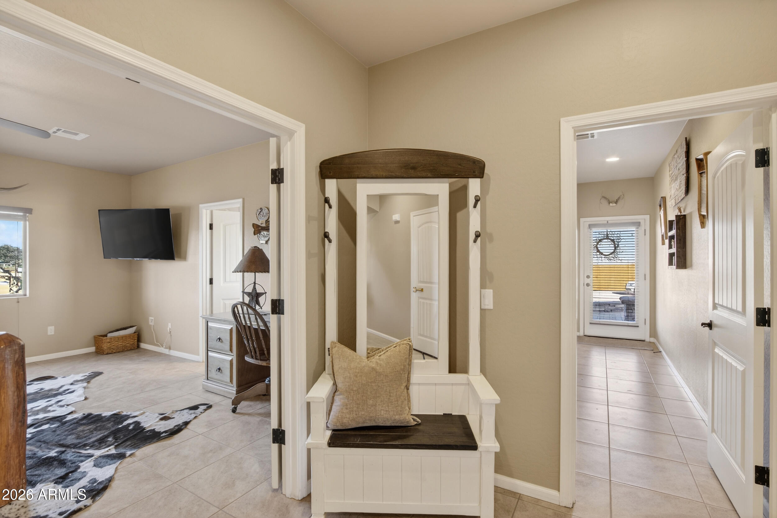 2258 W SILVERDALE Road