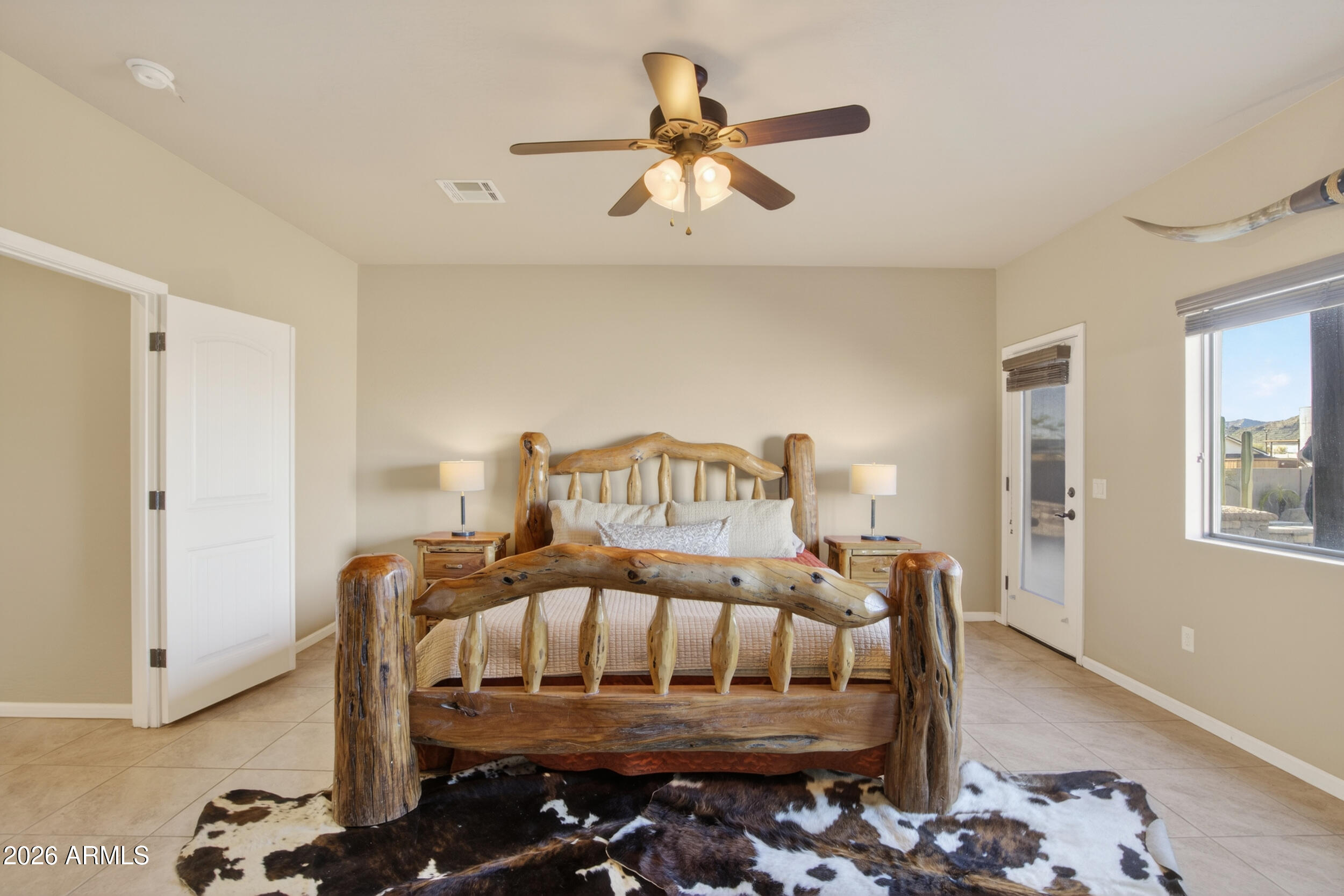 2258 W SILVERDALE Road