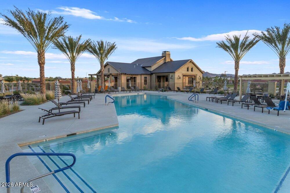 20509 E SONOQUI Boulevard