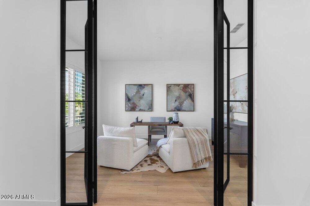 20509 E SONOQUI Boulevard