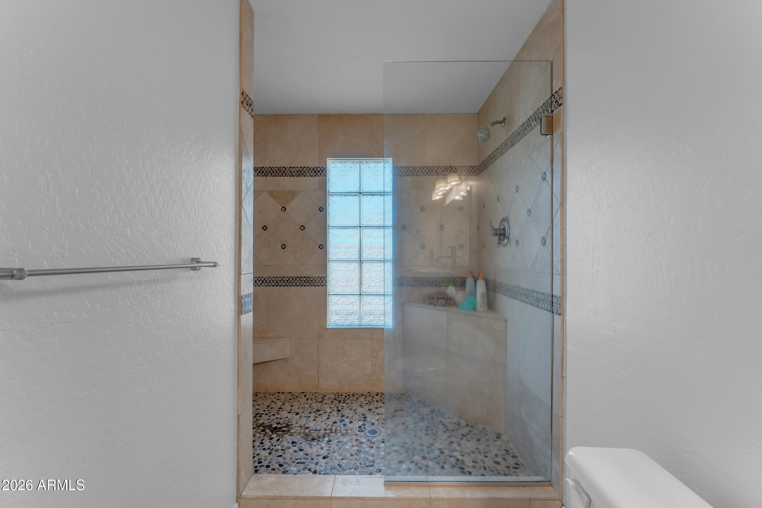 19422 E VIA DE ARBOLES