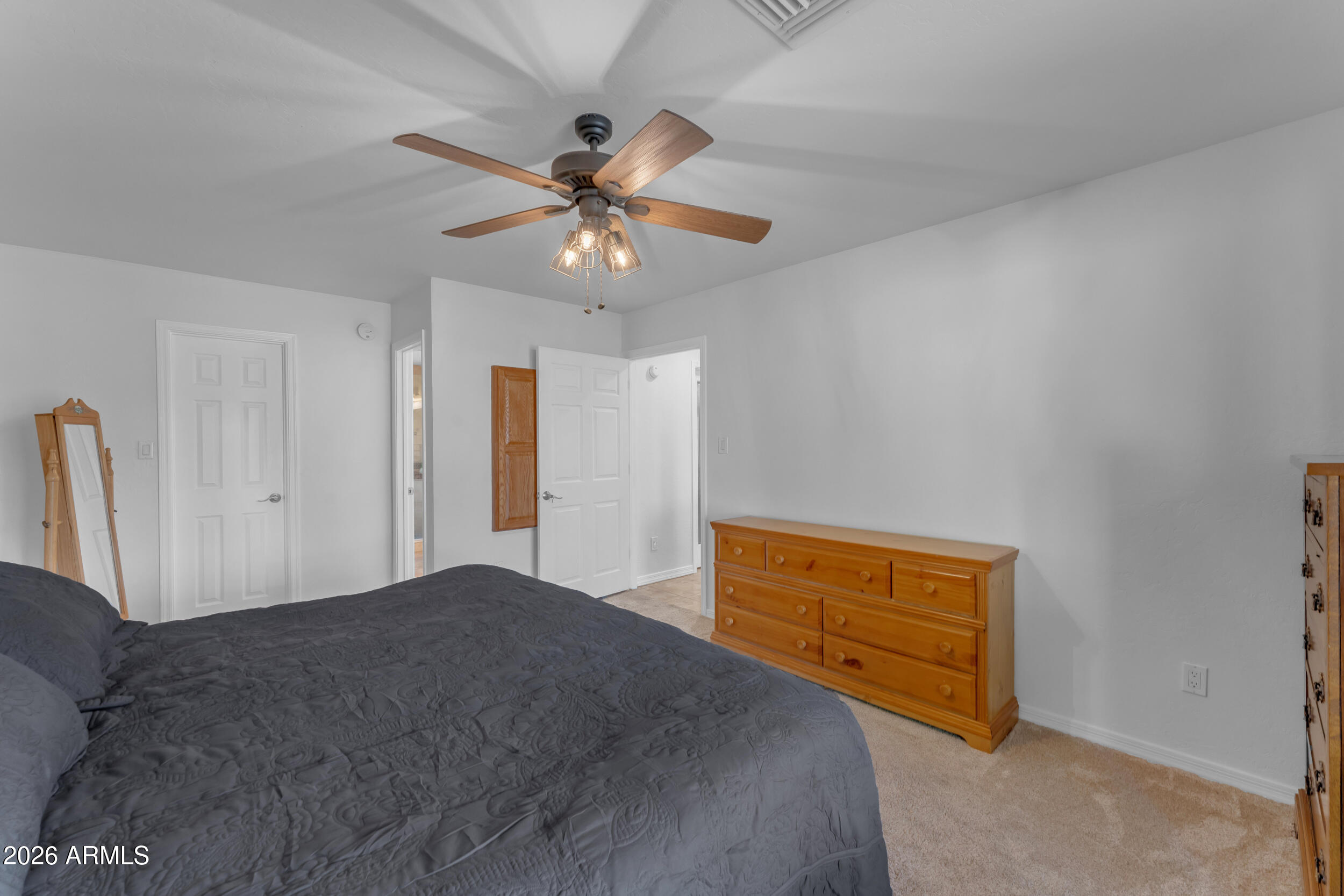 19422 E VIA DE ARBOLES