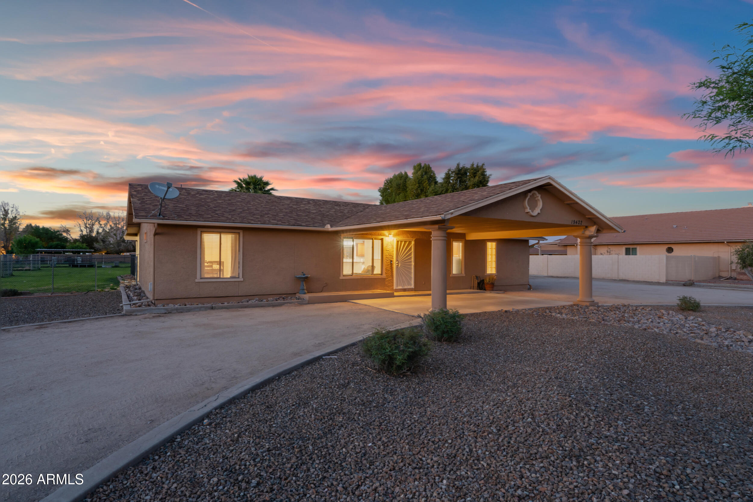 19422 E VIA DE ARBOLES