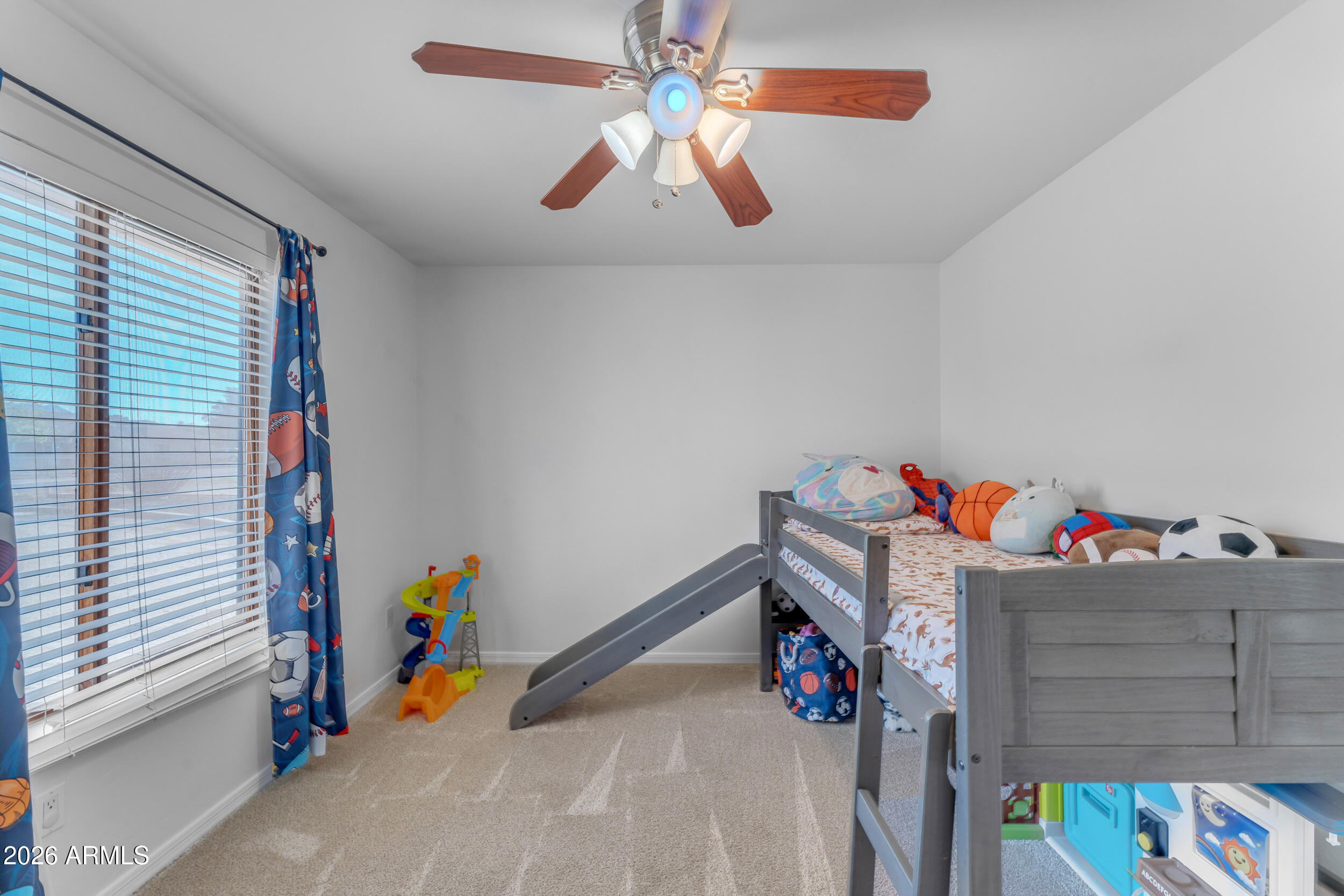 19422 E VIA DE ARBOLES