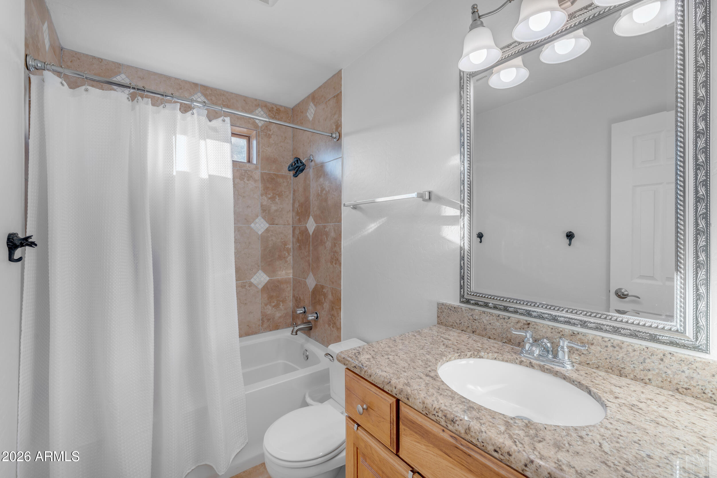 19422 E VIA DE ARBOLES