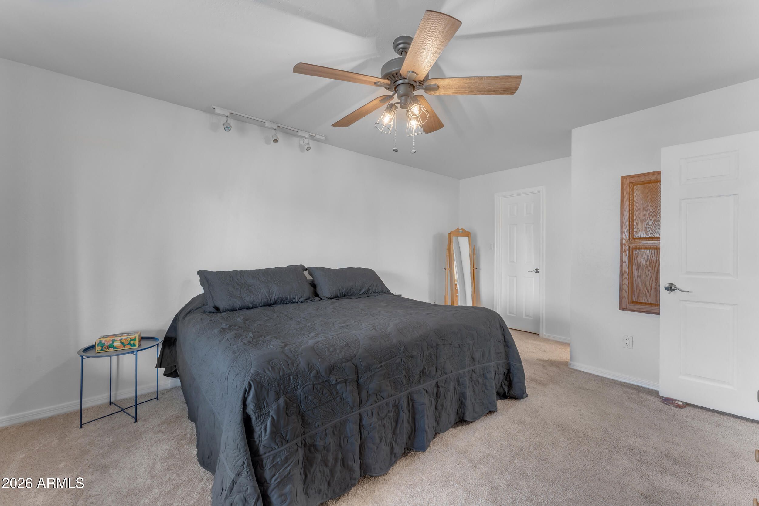 19422 E VIA DE ARBOLES