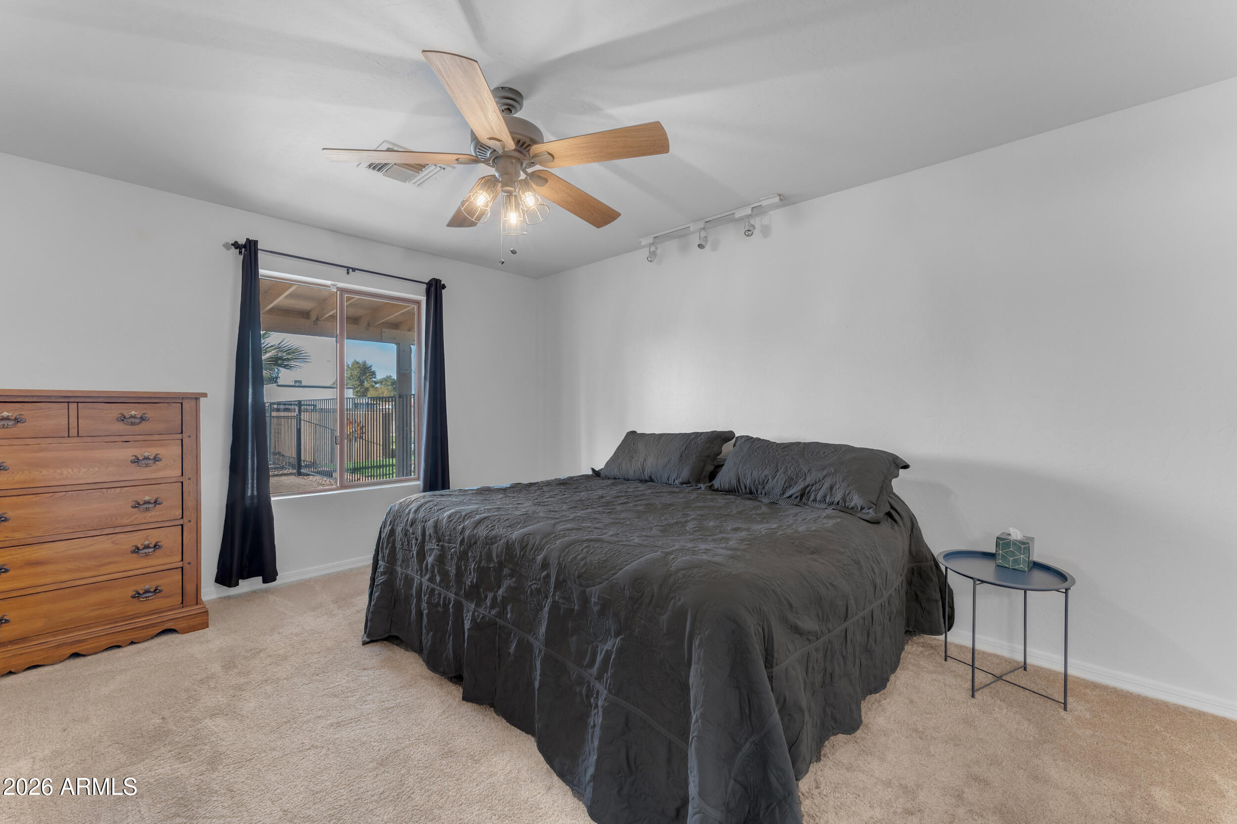 19422 E VIA DE ARBOLES