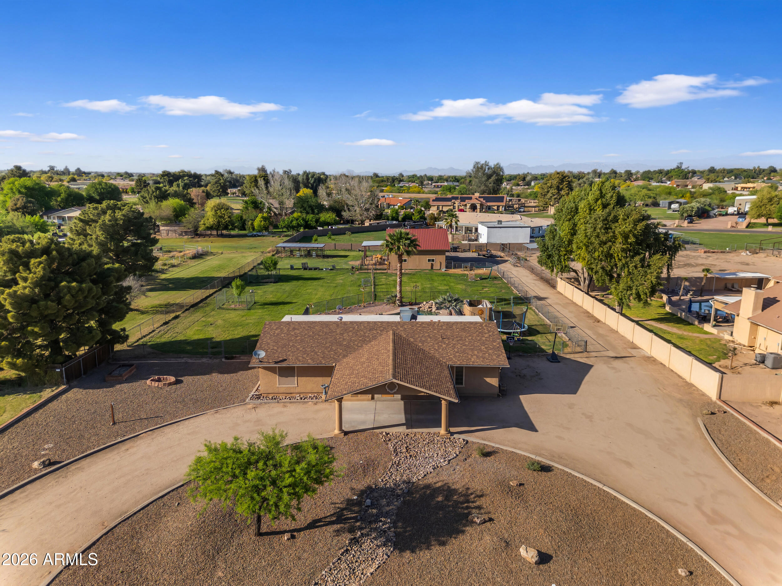 19422 E VIA DE ARBOLES