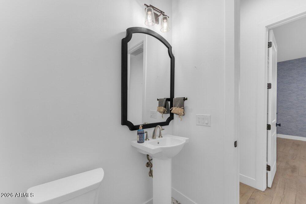 20717 E PUMMELOS Road