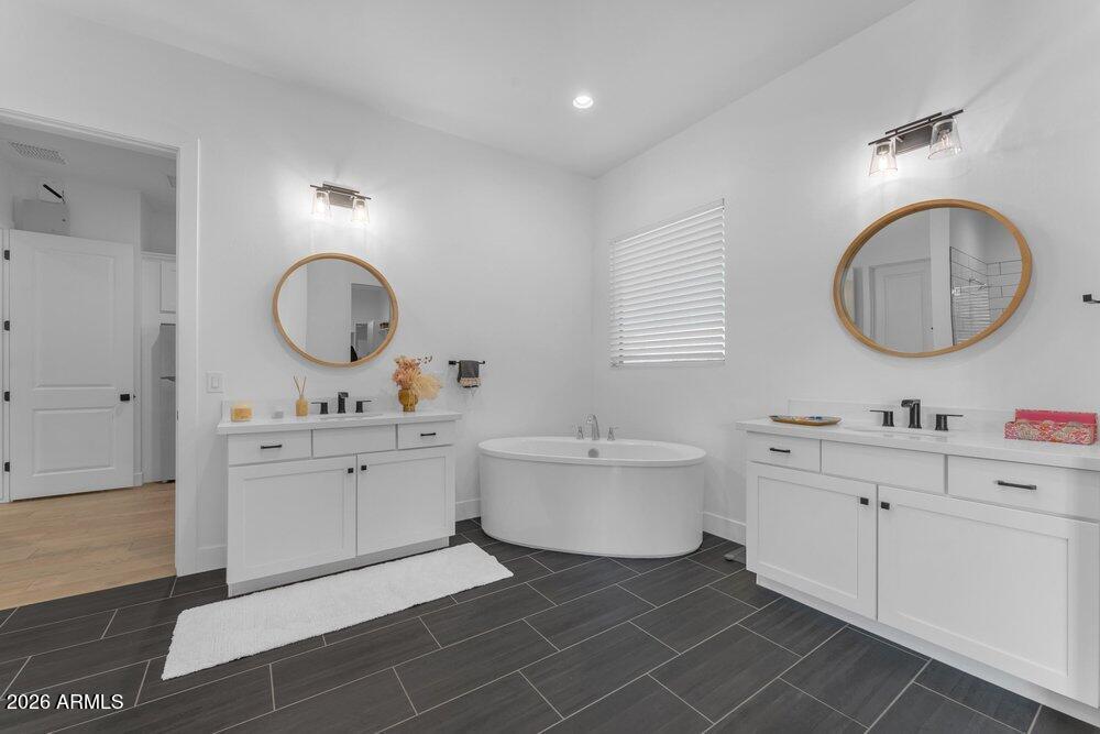 20717 E PUMMELOS Road