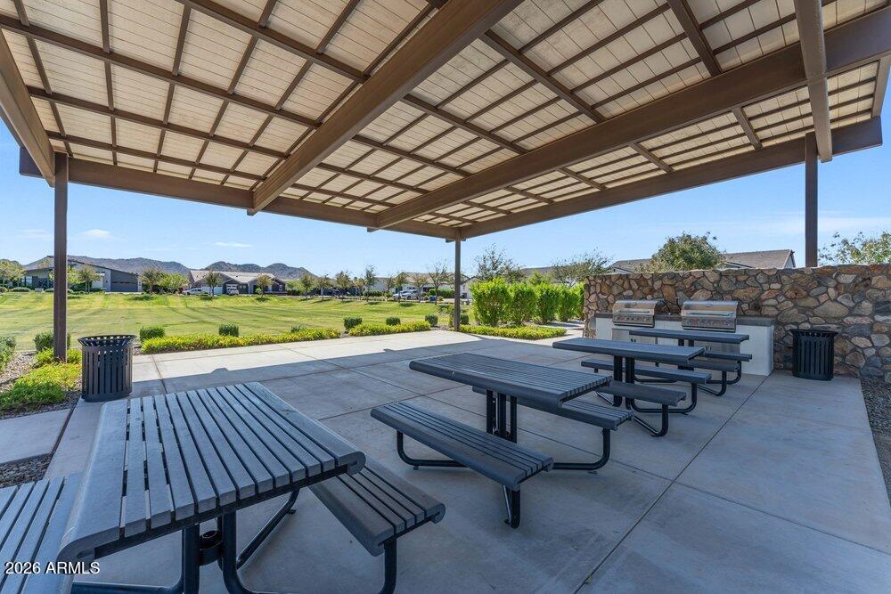 20717 E PUMMELOS Road