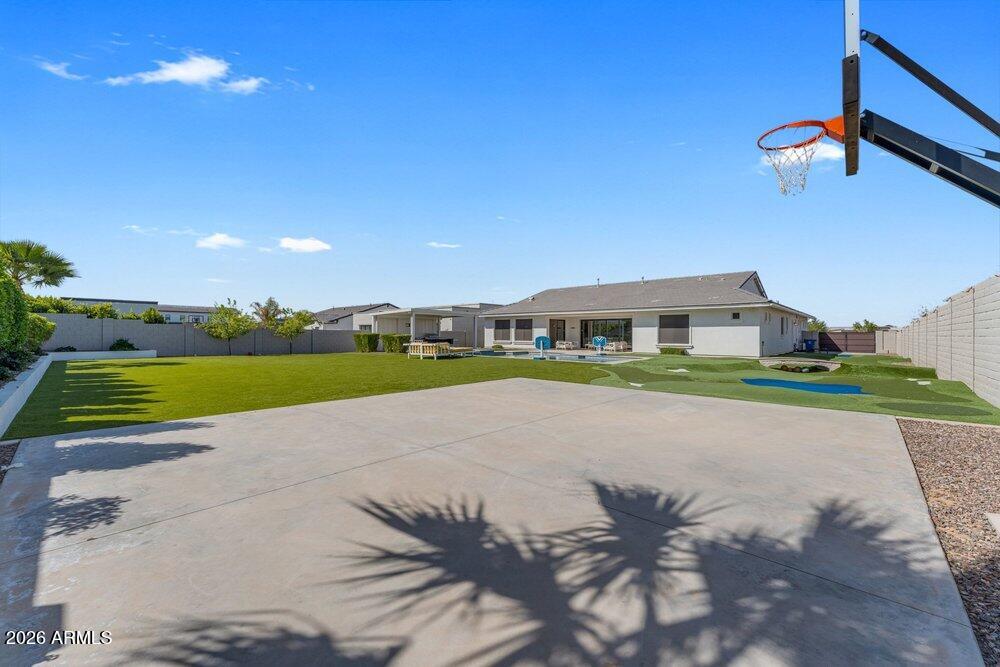 20717 E PUMMELOS Road