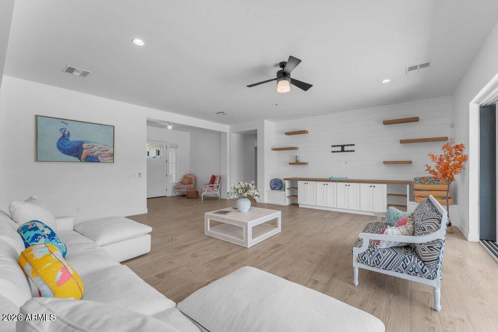 20717 E PUMMELOS Road