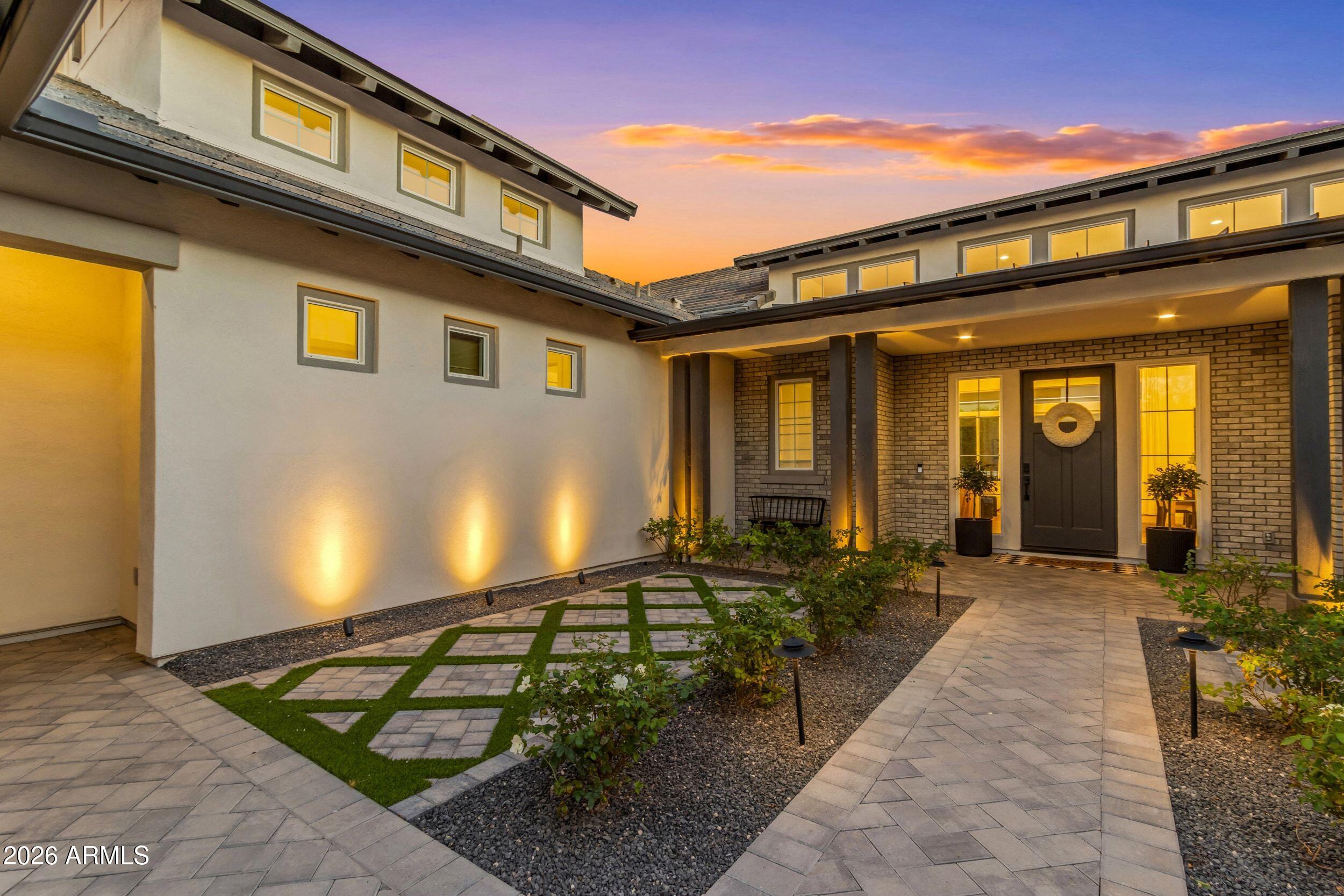 19671 E JEANNA Court