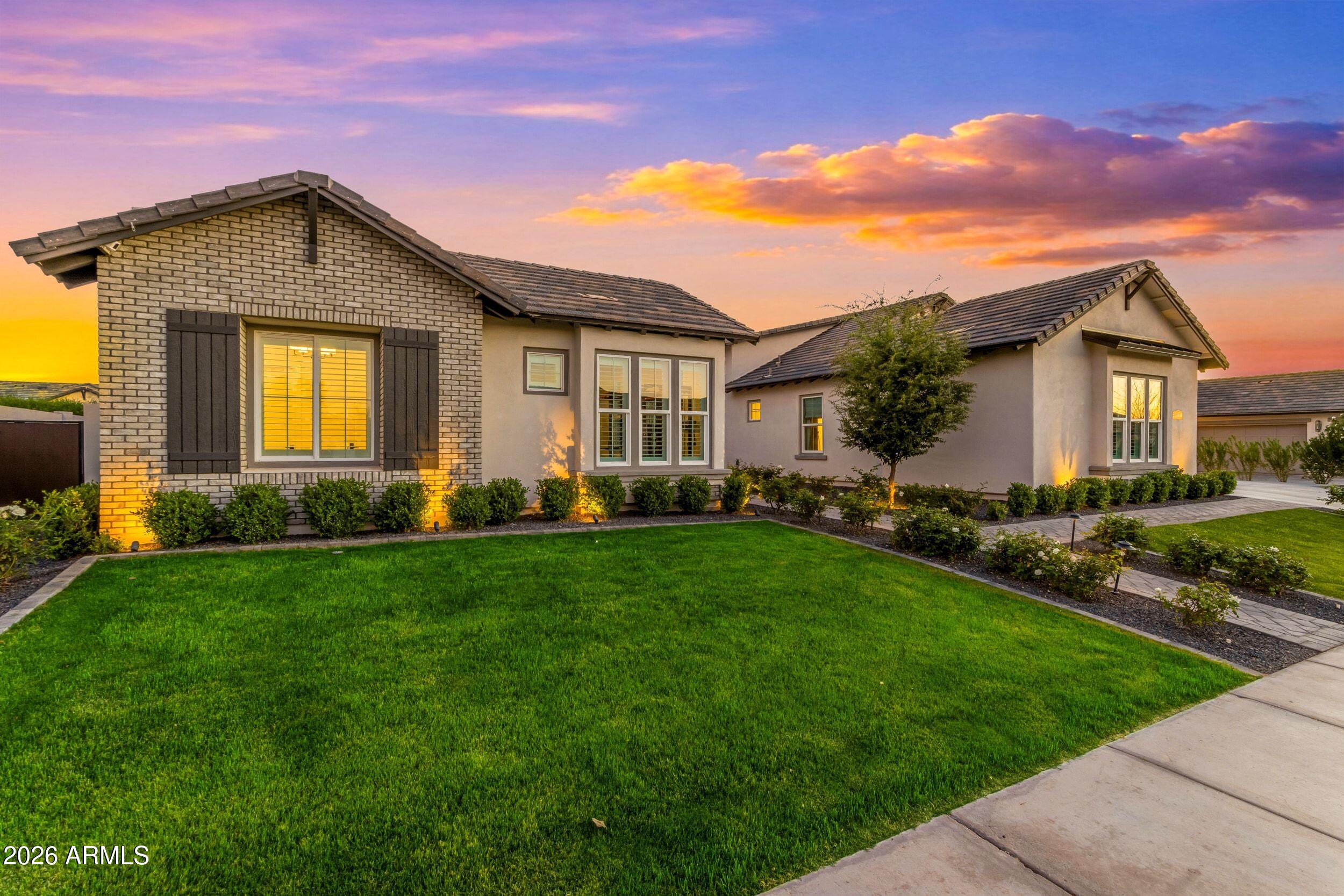 19671 E JEANNA Court