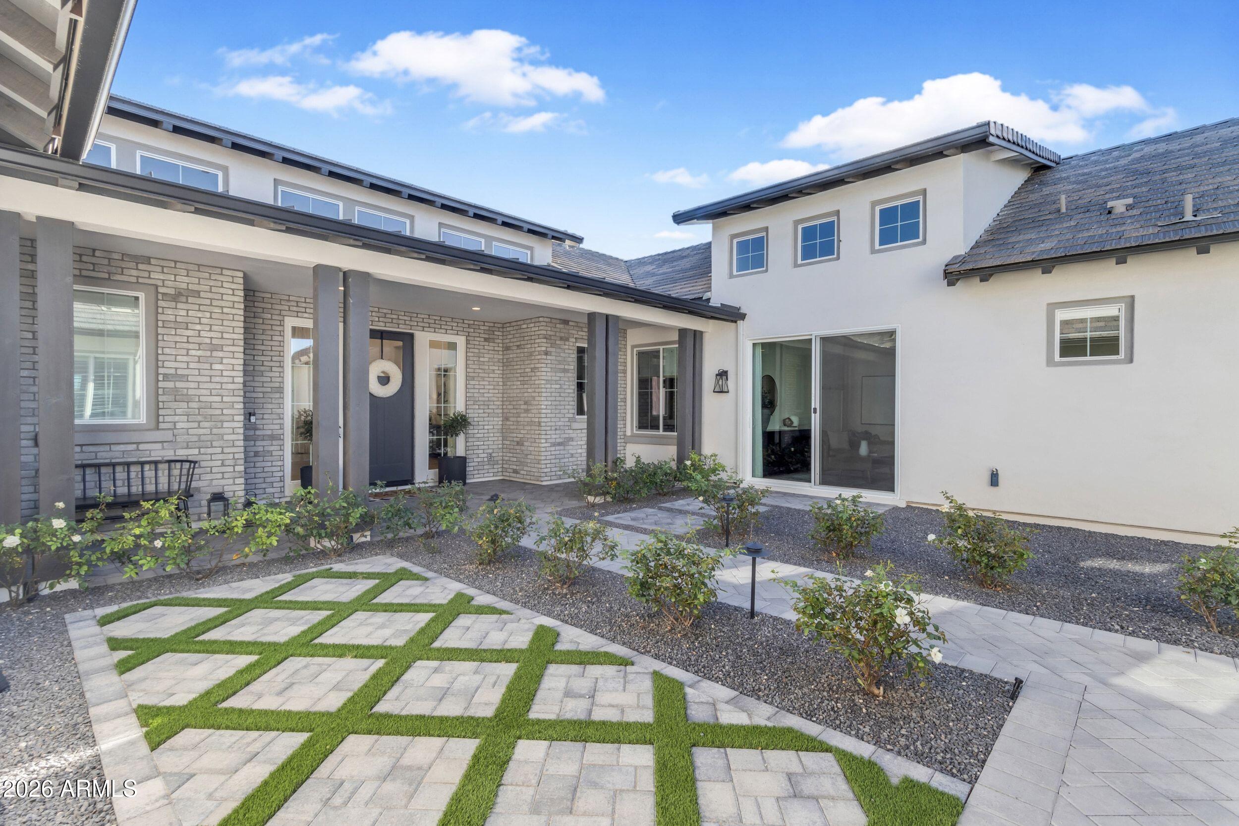 19671 E JEANNA Court