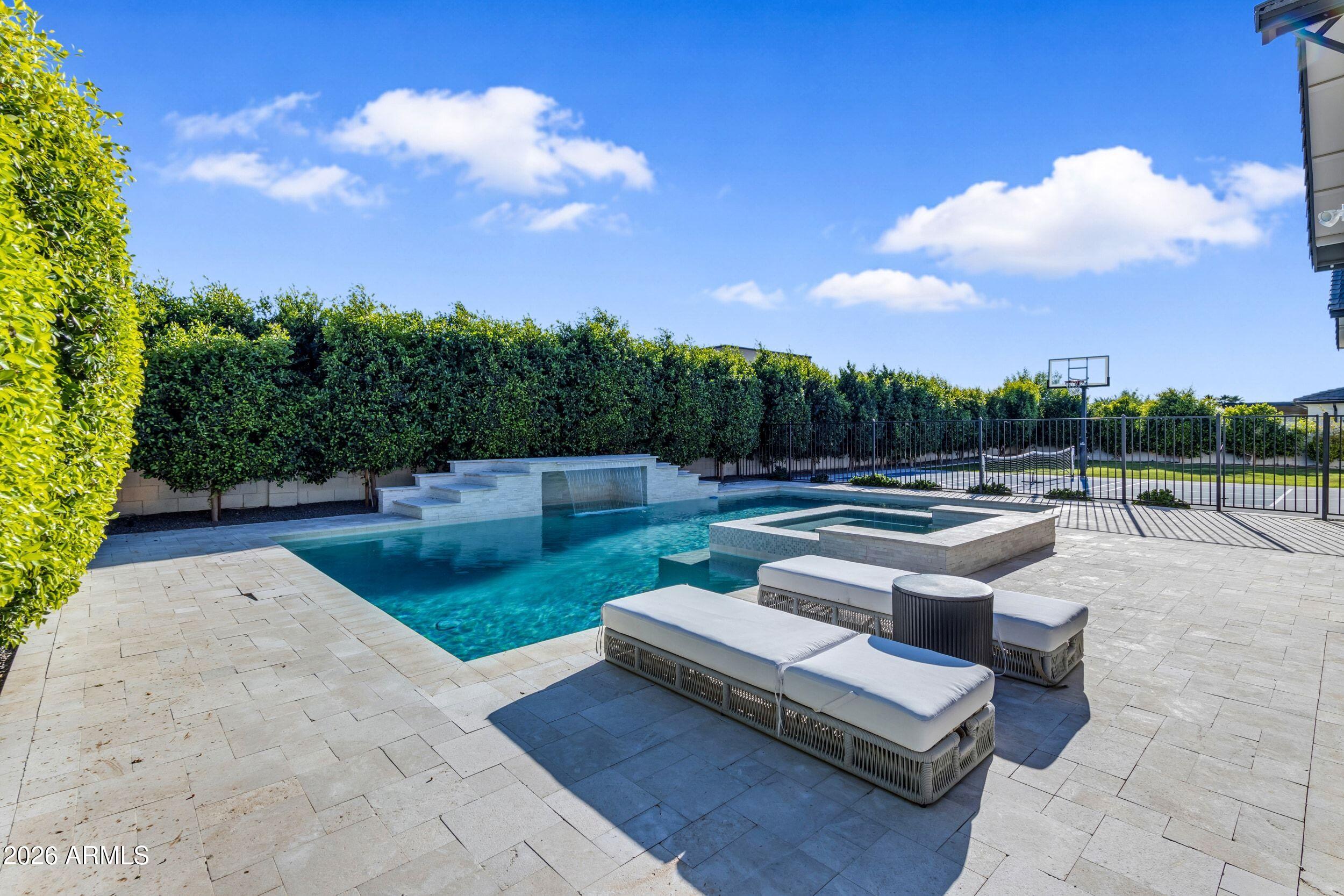 19671 E JEANNA Court