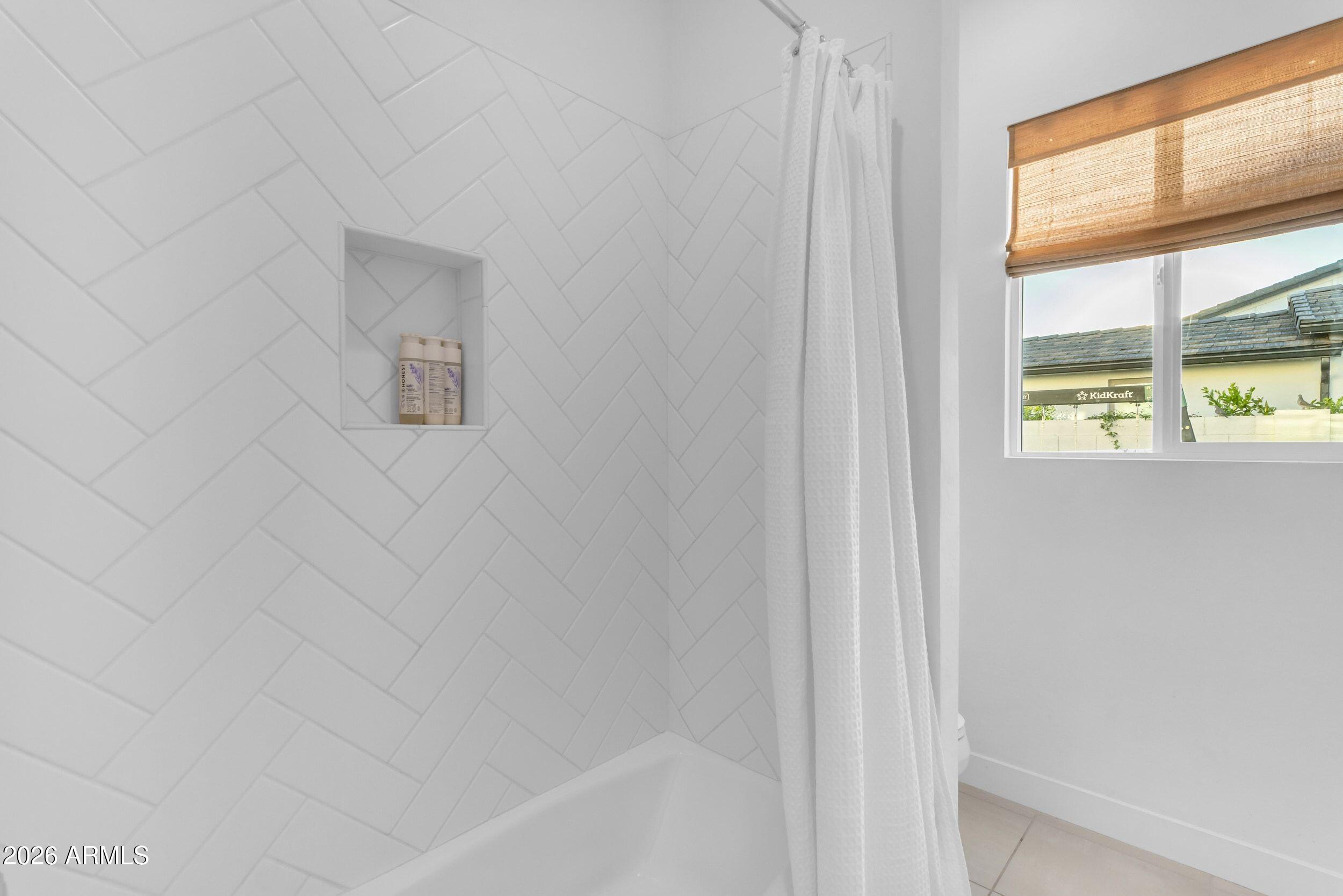 19671 E JEANNA Court