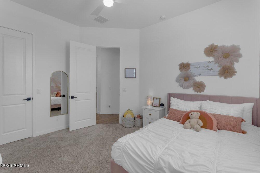 1162 E LA FORTUNA Court