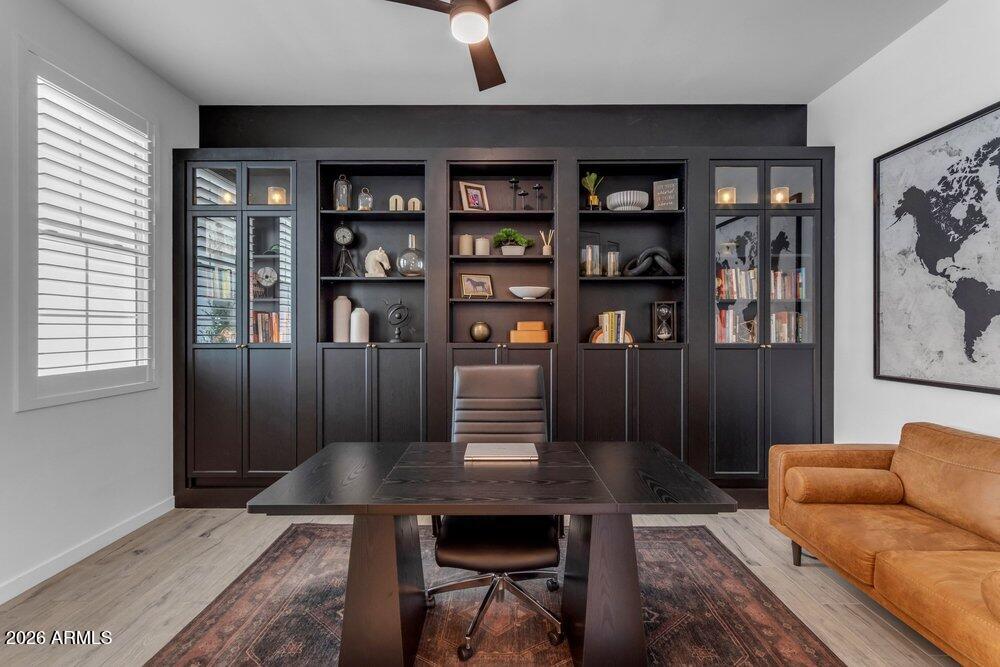 1162 E LA FORTUNA Court