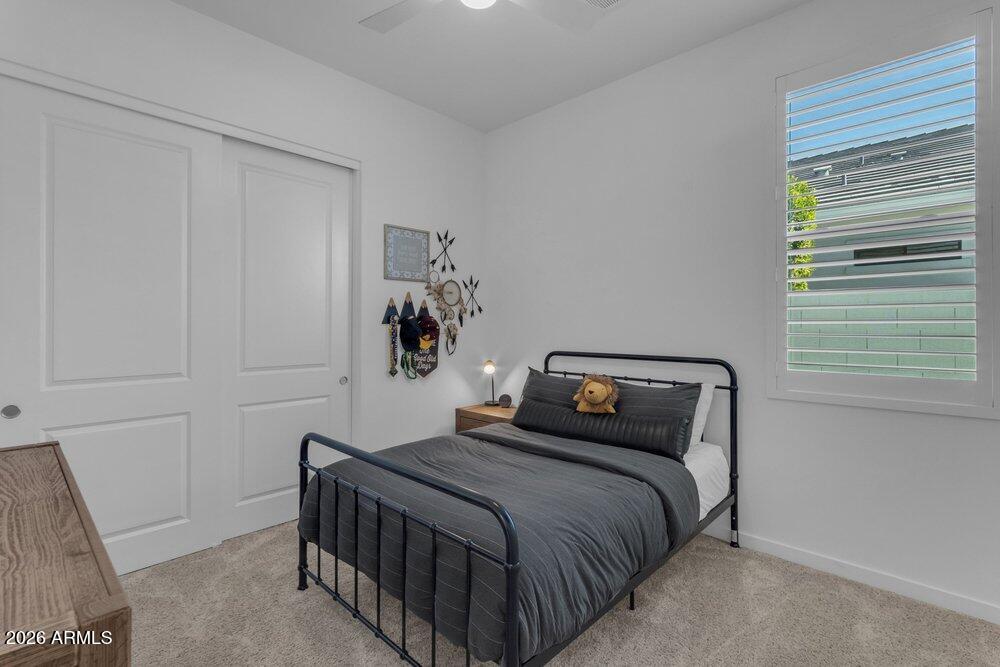 1162 E LA FORTUNA Court