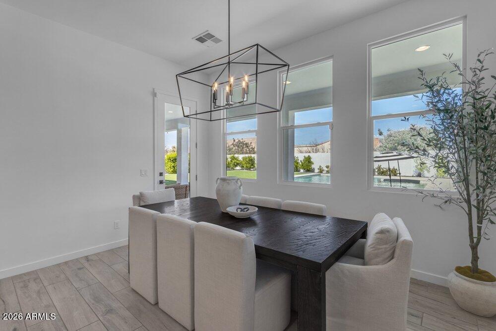 1162 E LA FORTUNA Court