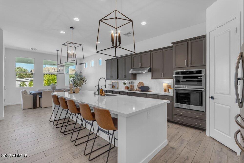 1162 E LA FORTUNA Court