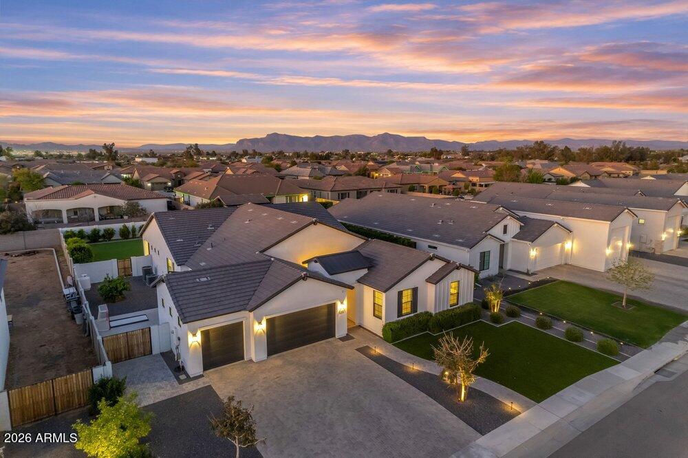 1162 E LA FORTUNA Court