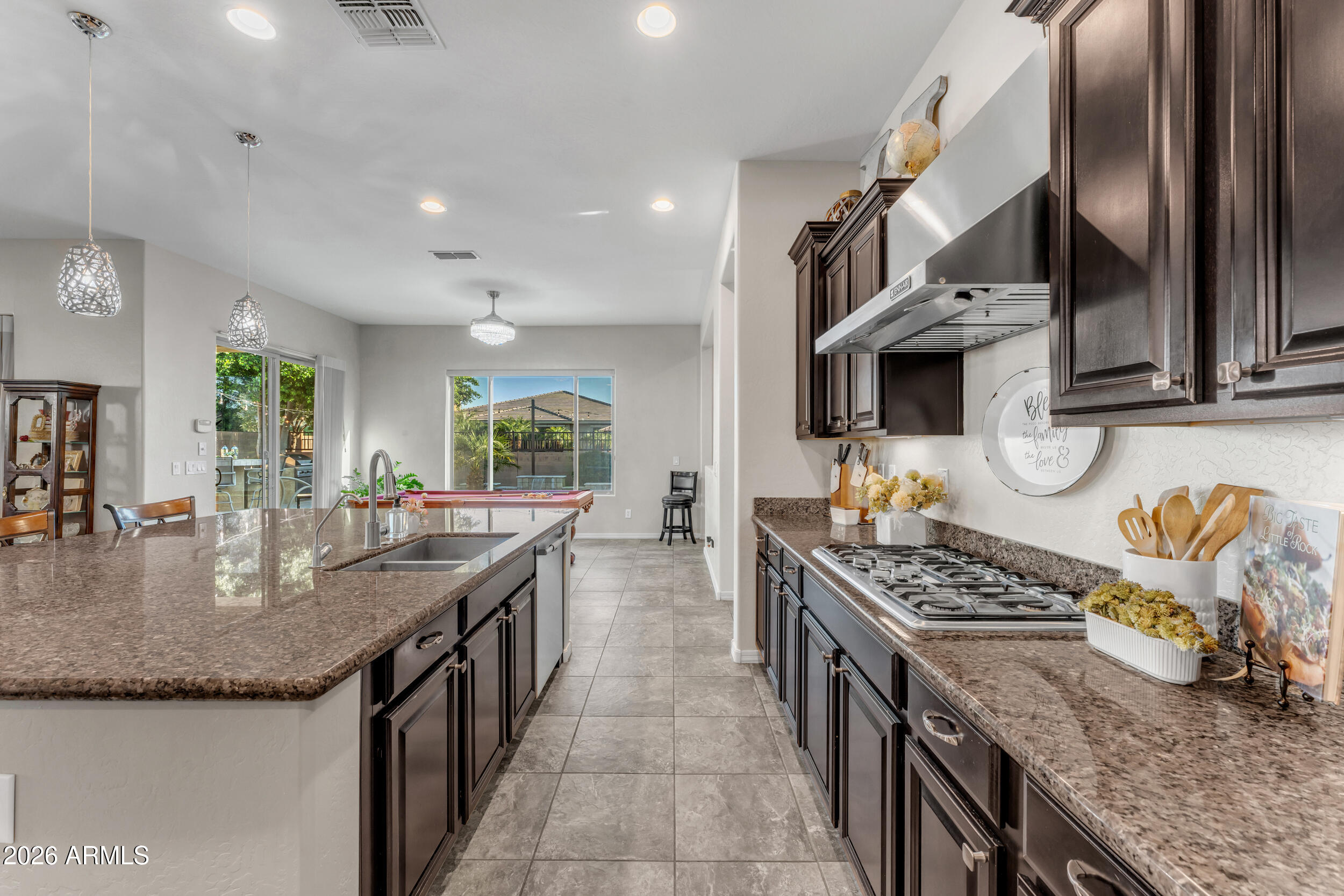 20093 E QUINTERO Road