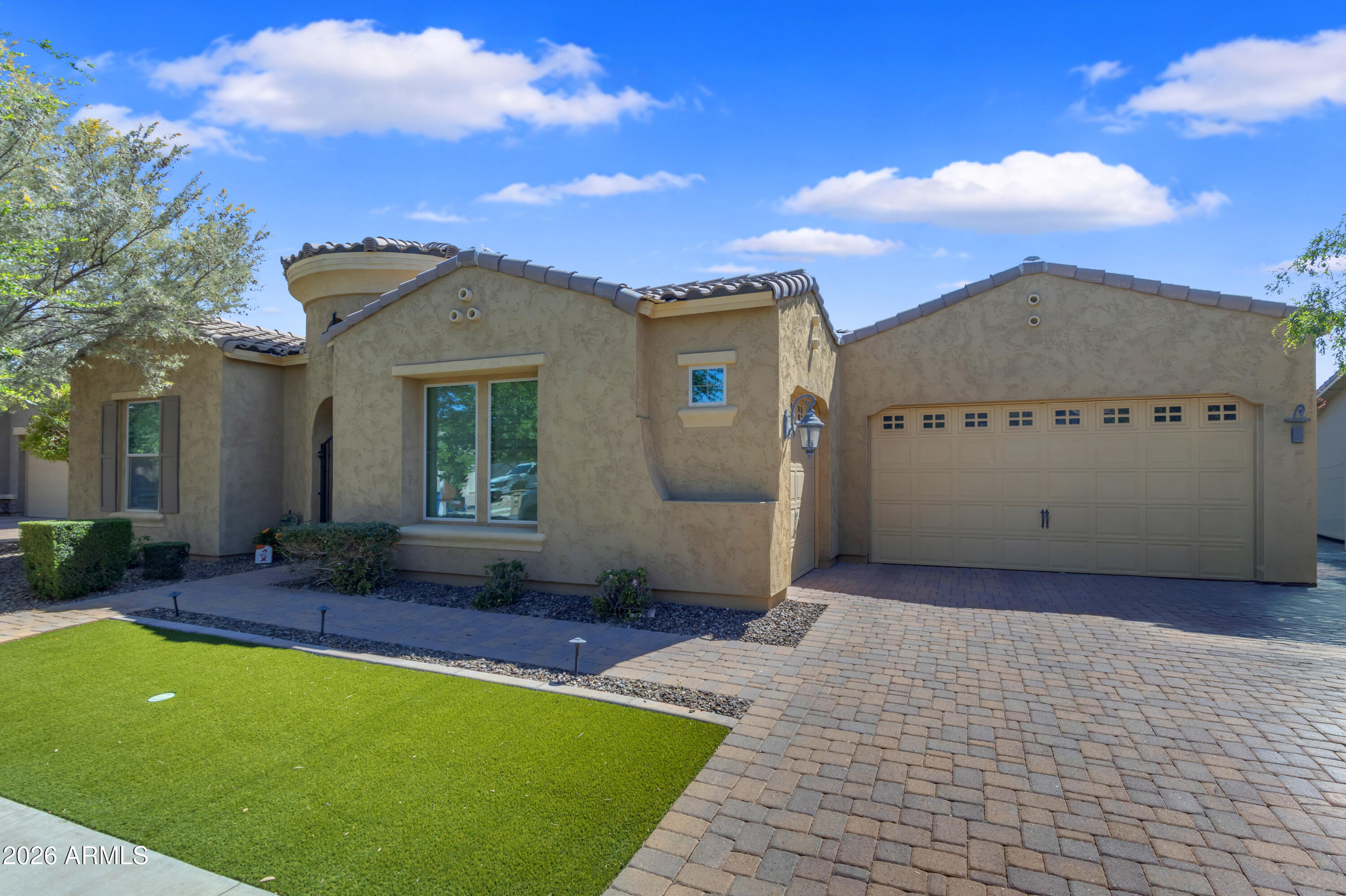 20093 E QUINTERO Road