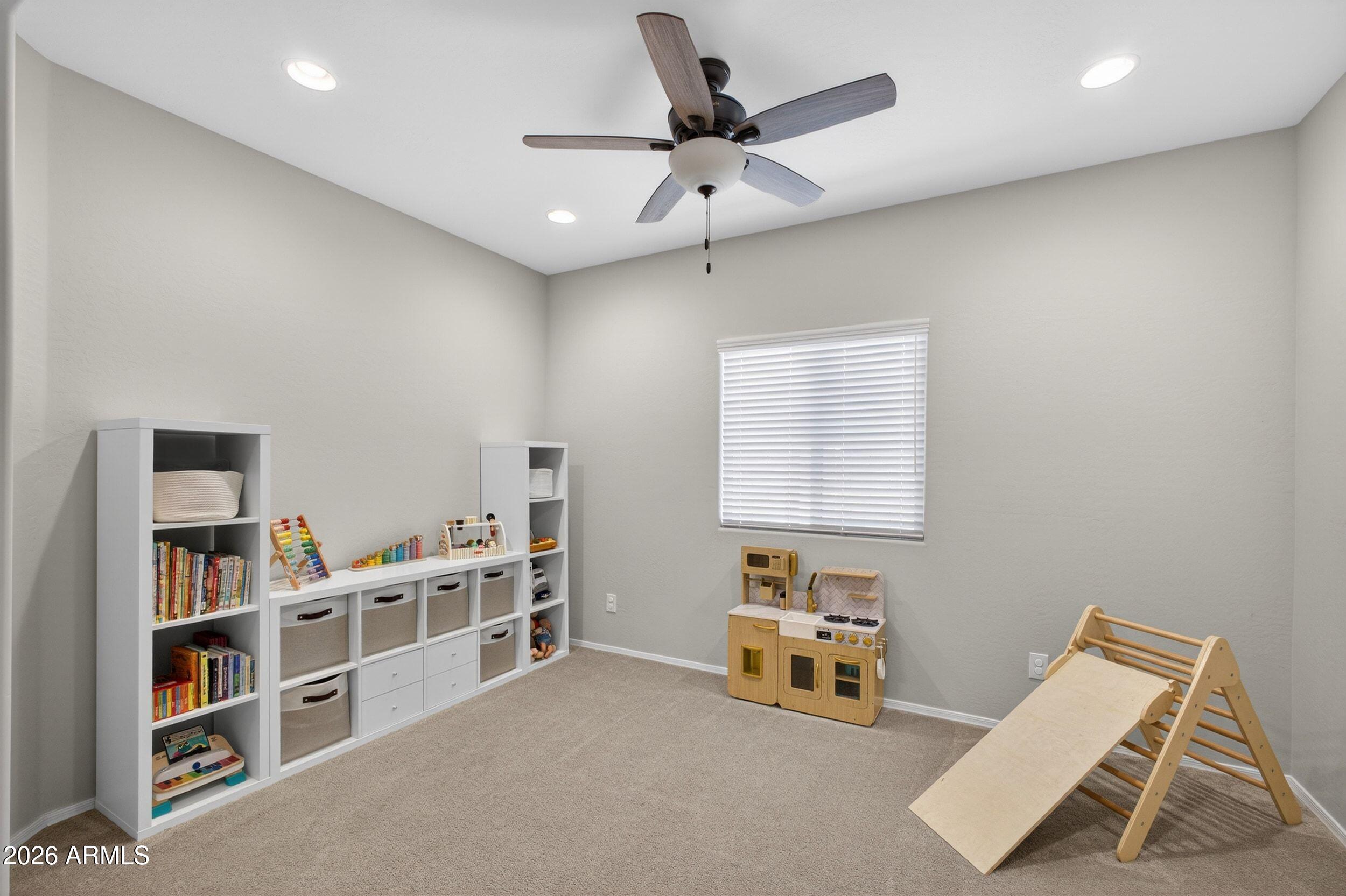 5218 S LINDENWOOD Circle