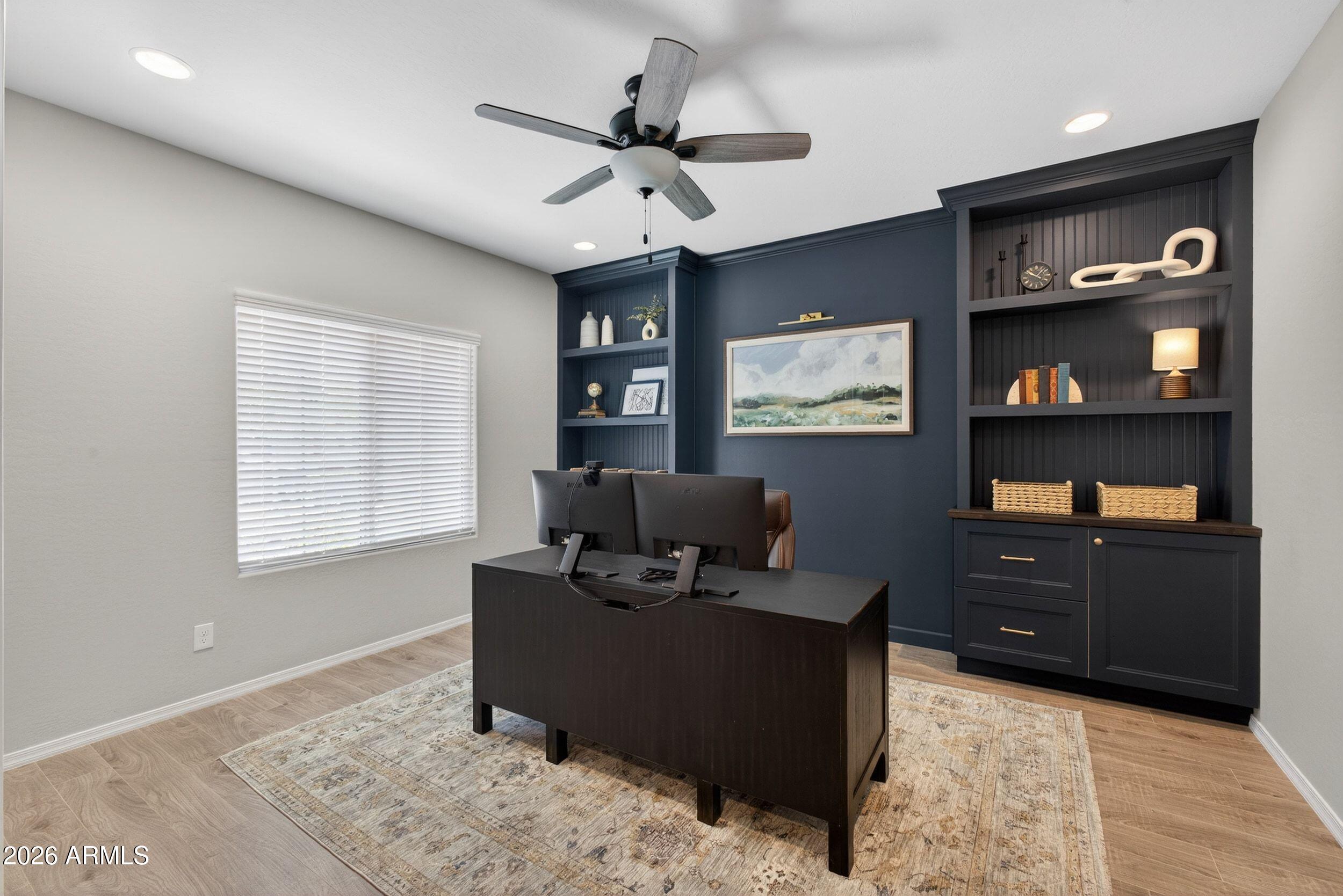 5218 S LINDENWOOD Circle