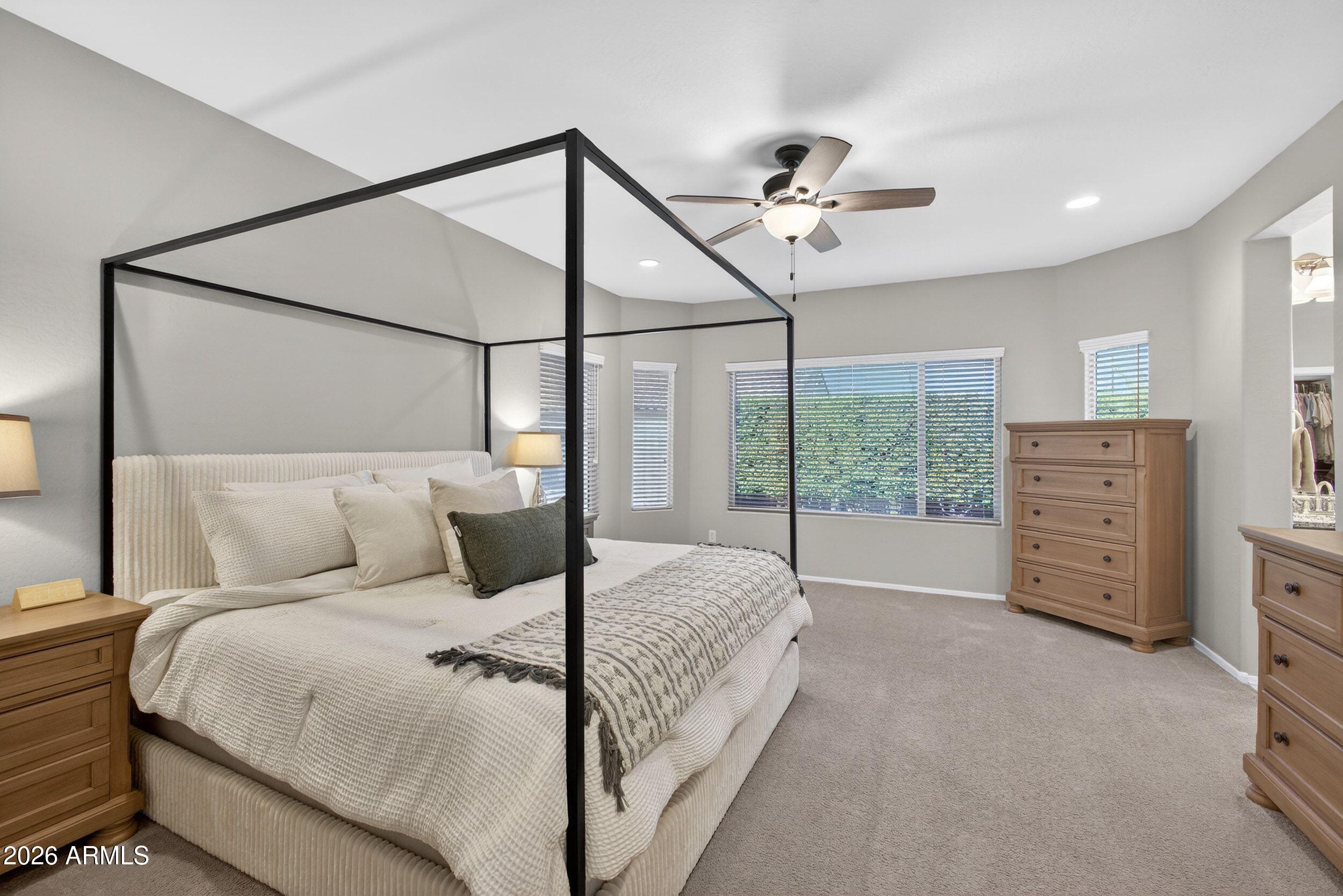 5218 S LINDENWOOD Circle