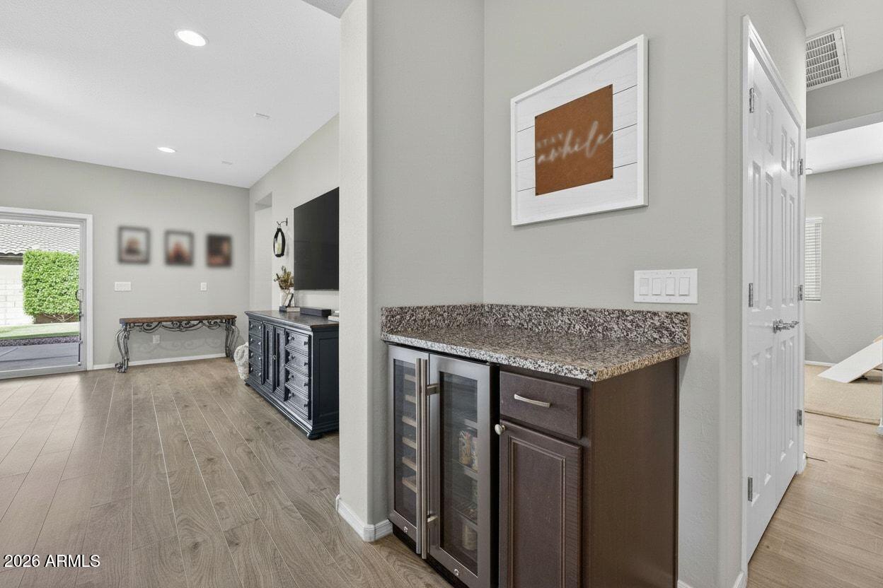 5218 S LINDENWOOD Circle