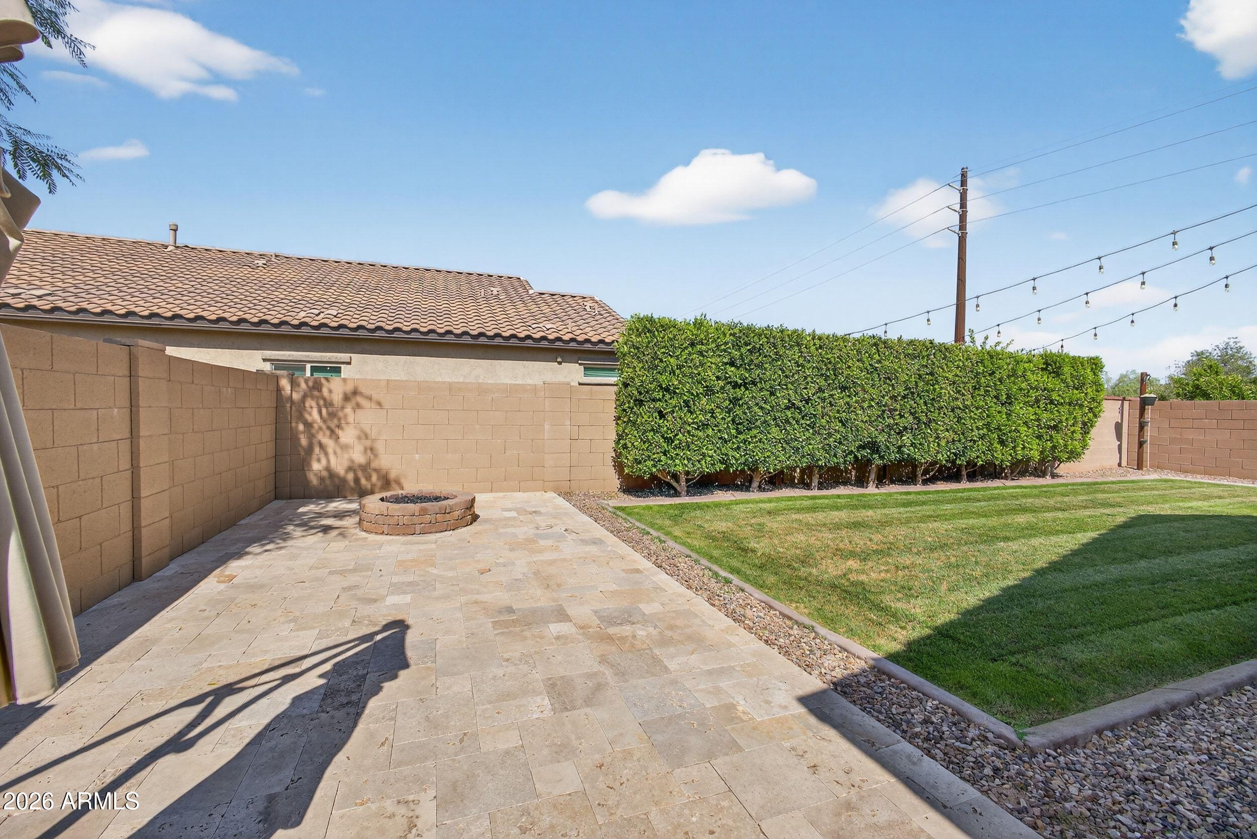 5218 S LINDENWOOD Circle