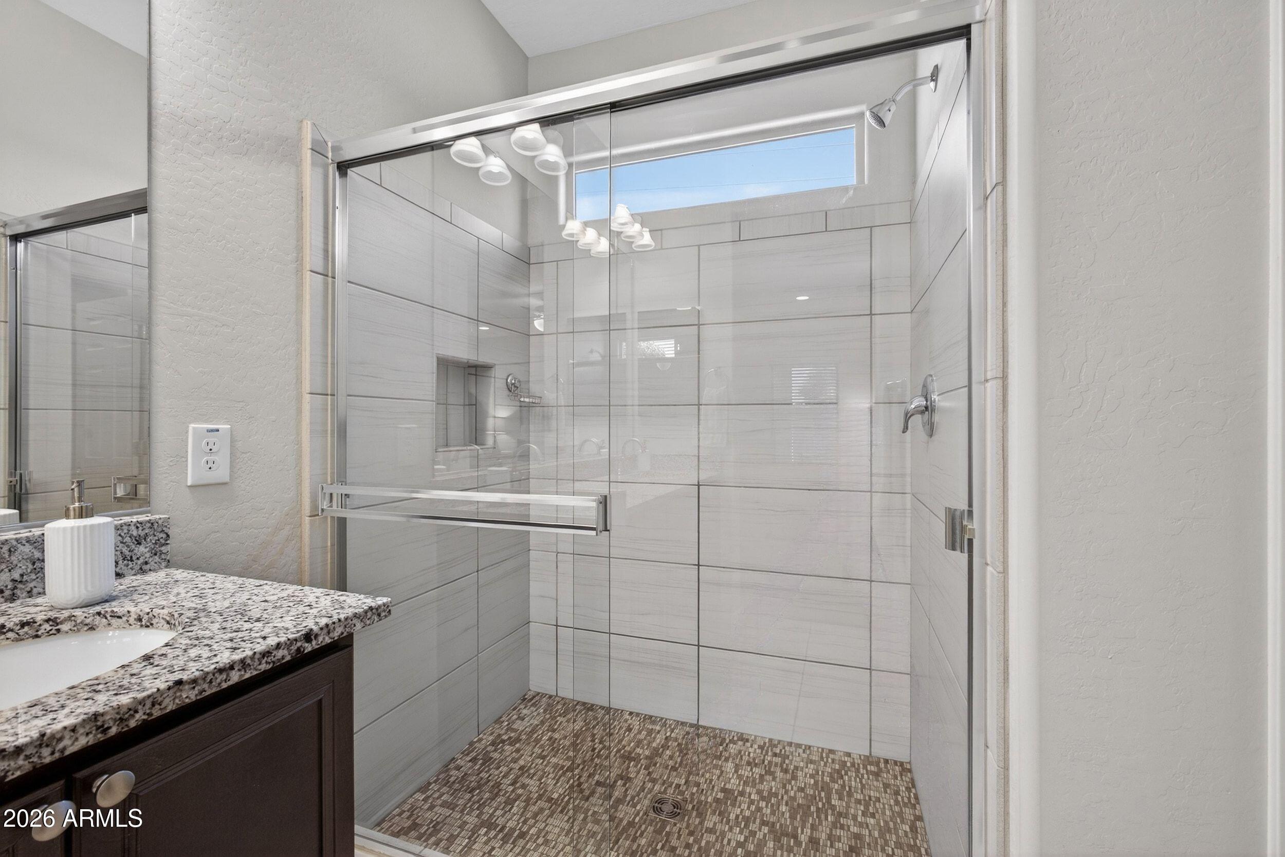 5218 S LINDENWOOD Circle