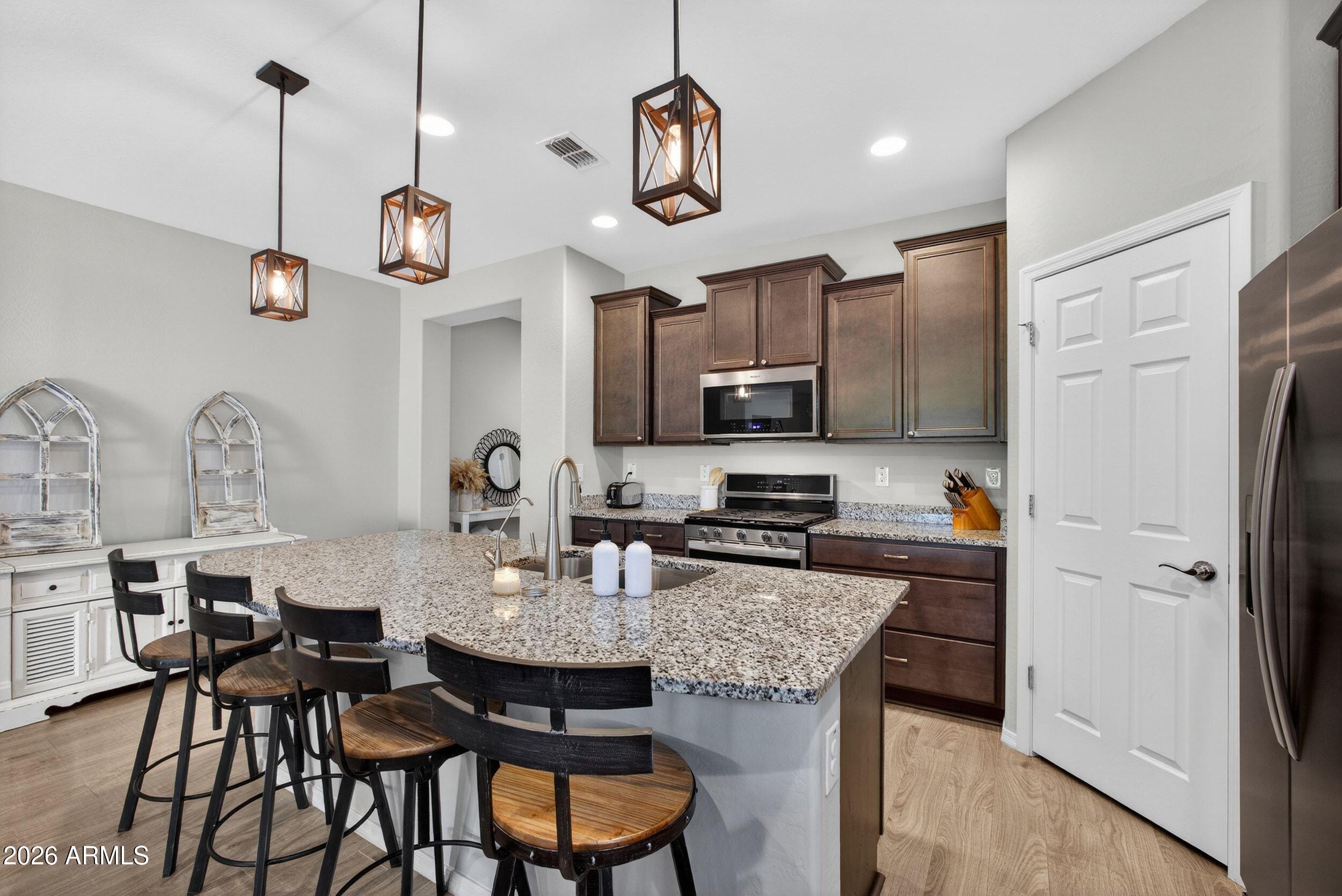 5218 S LINDENWOOD Circle