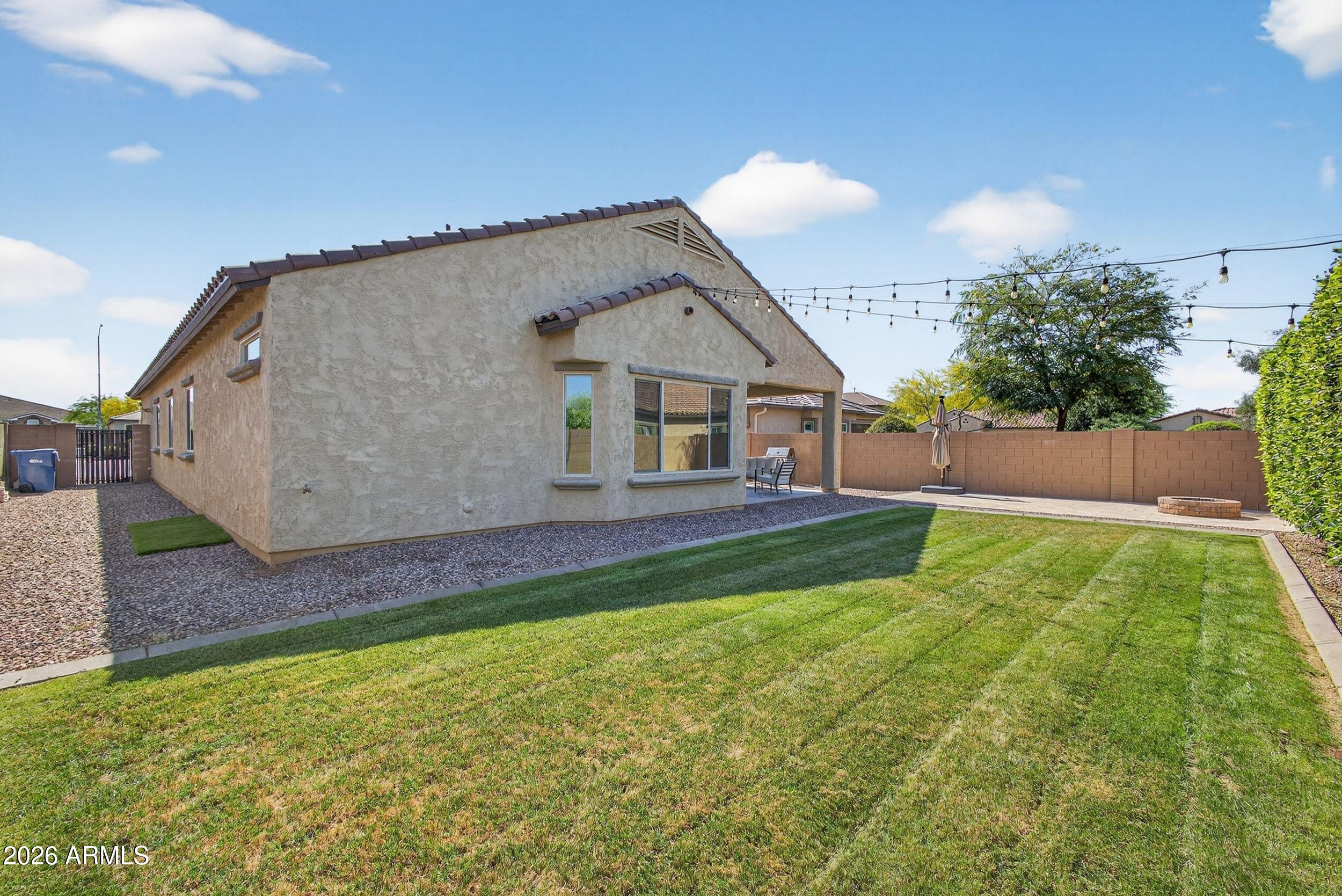 5218 S LINDENWOOD Circle