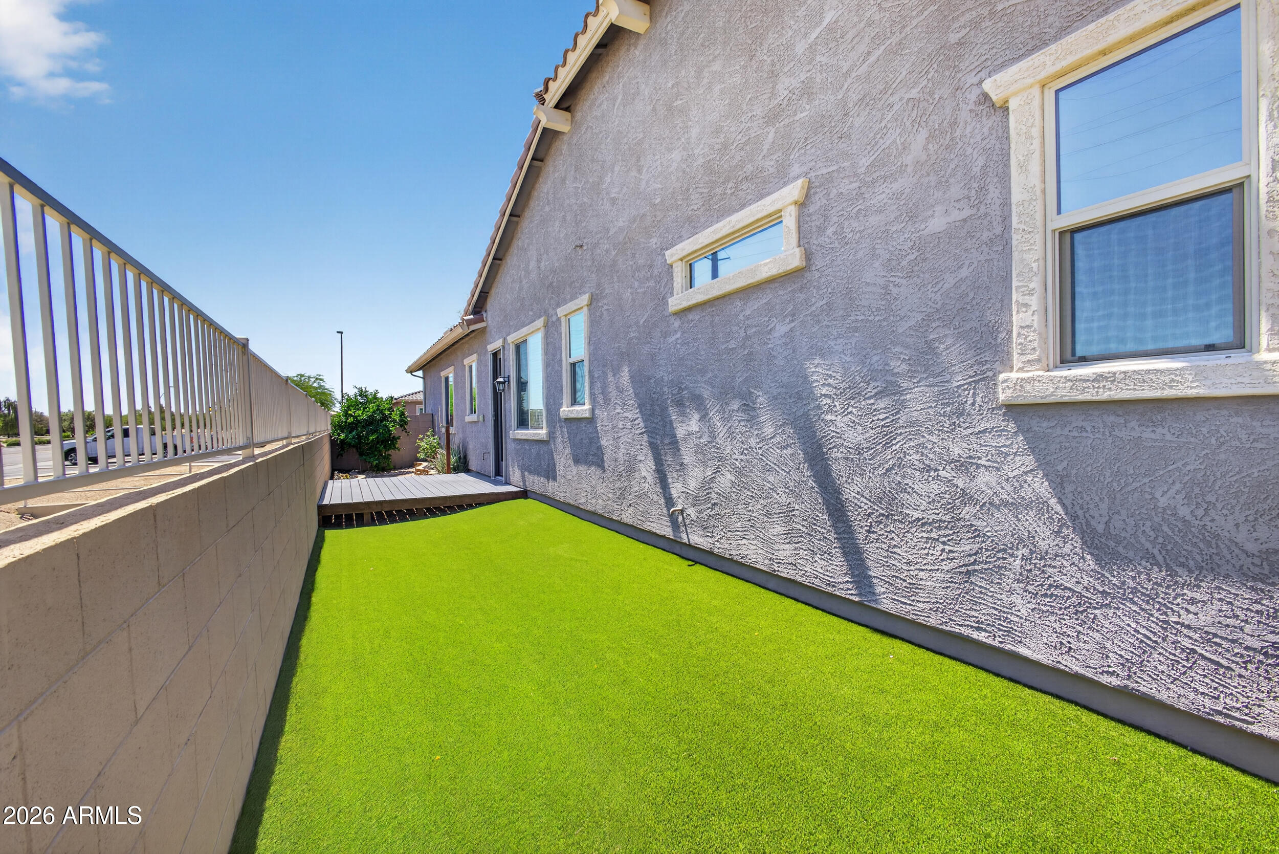 22386 E Duncan Street