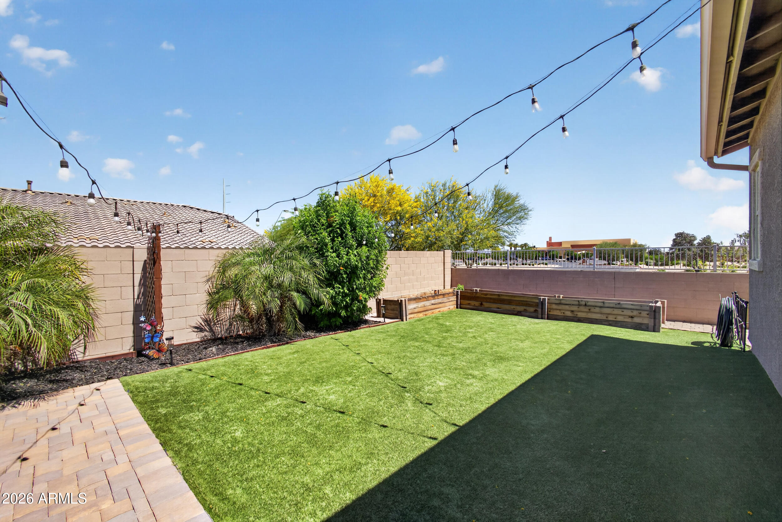 22386 E Duncan Street