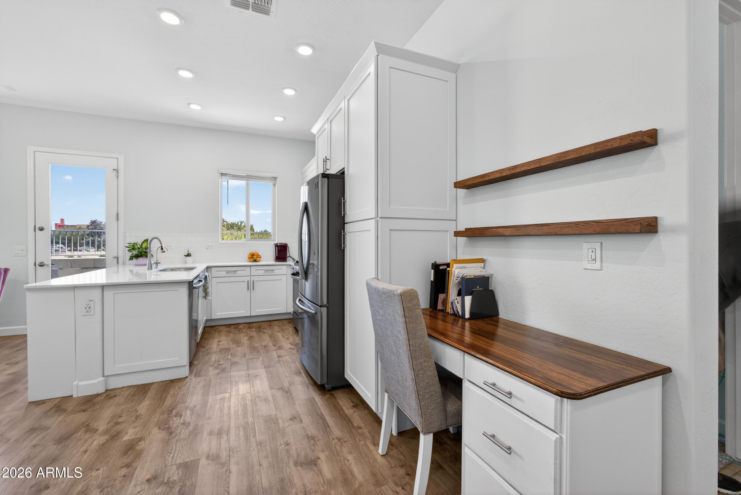 22386 E Duncan Street