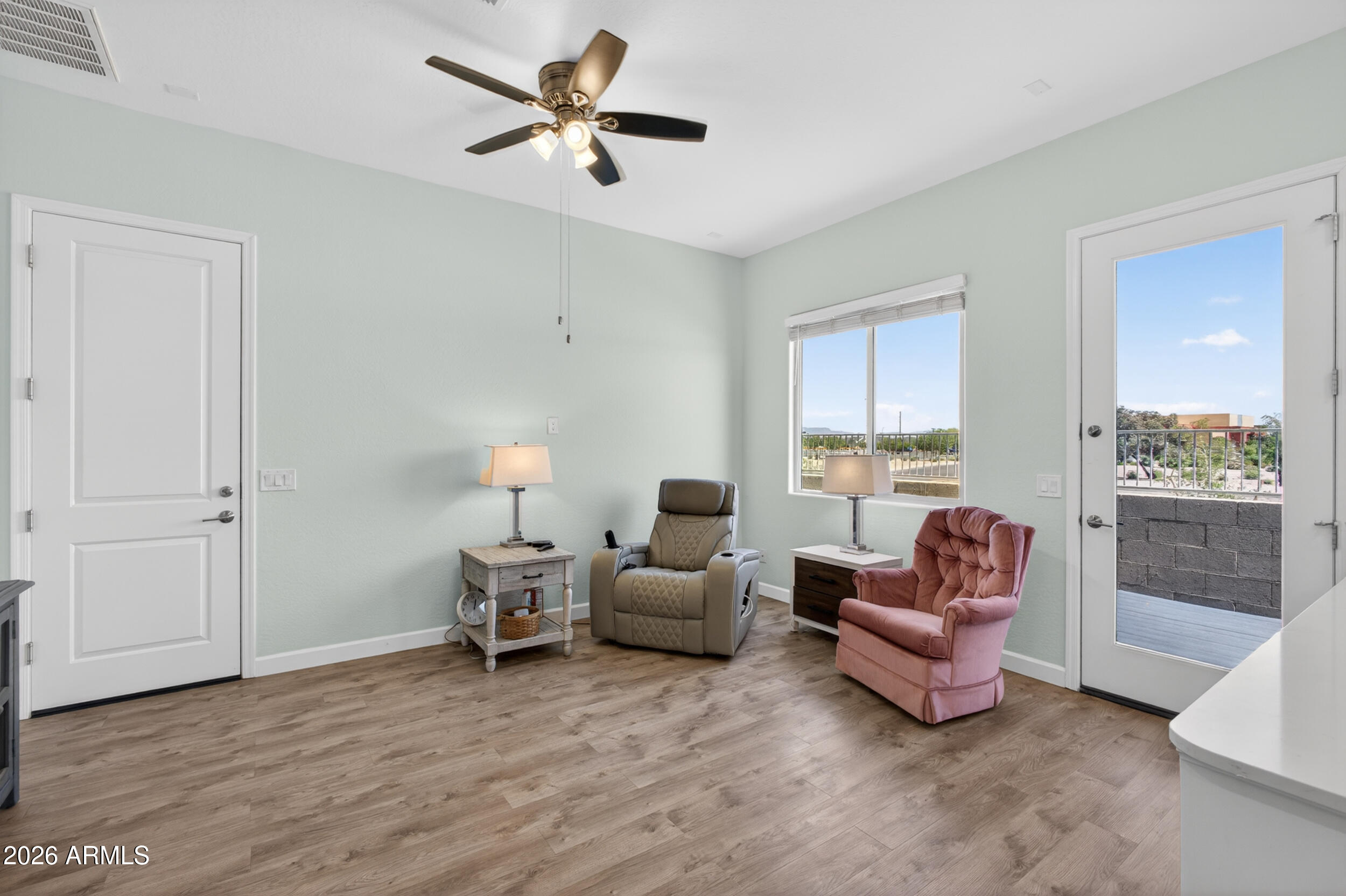 22386 E Duncan Street