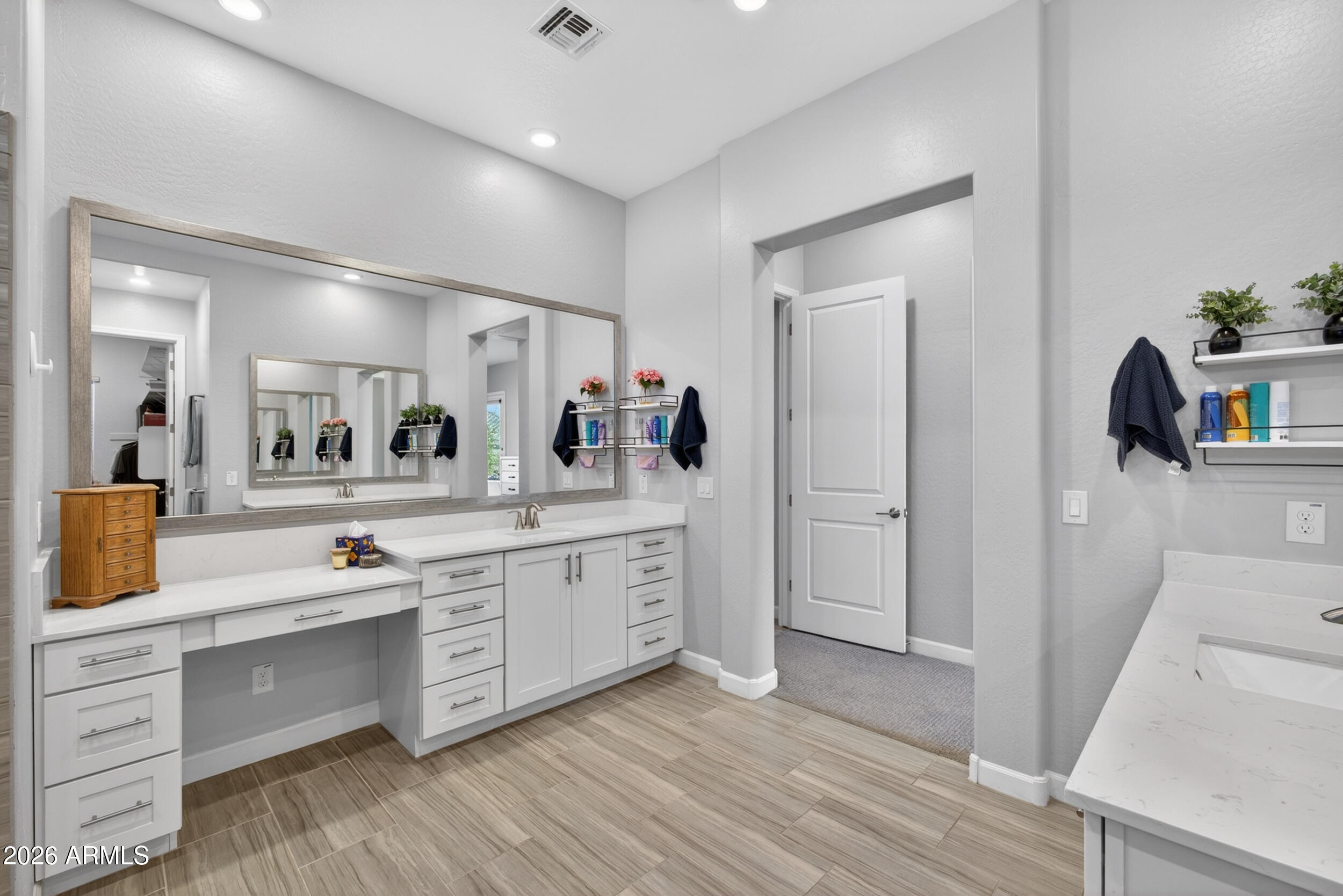 22386 E Duncan Street