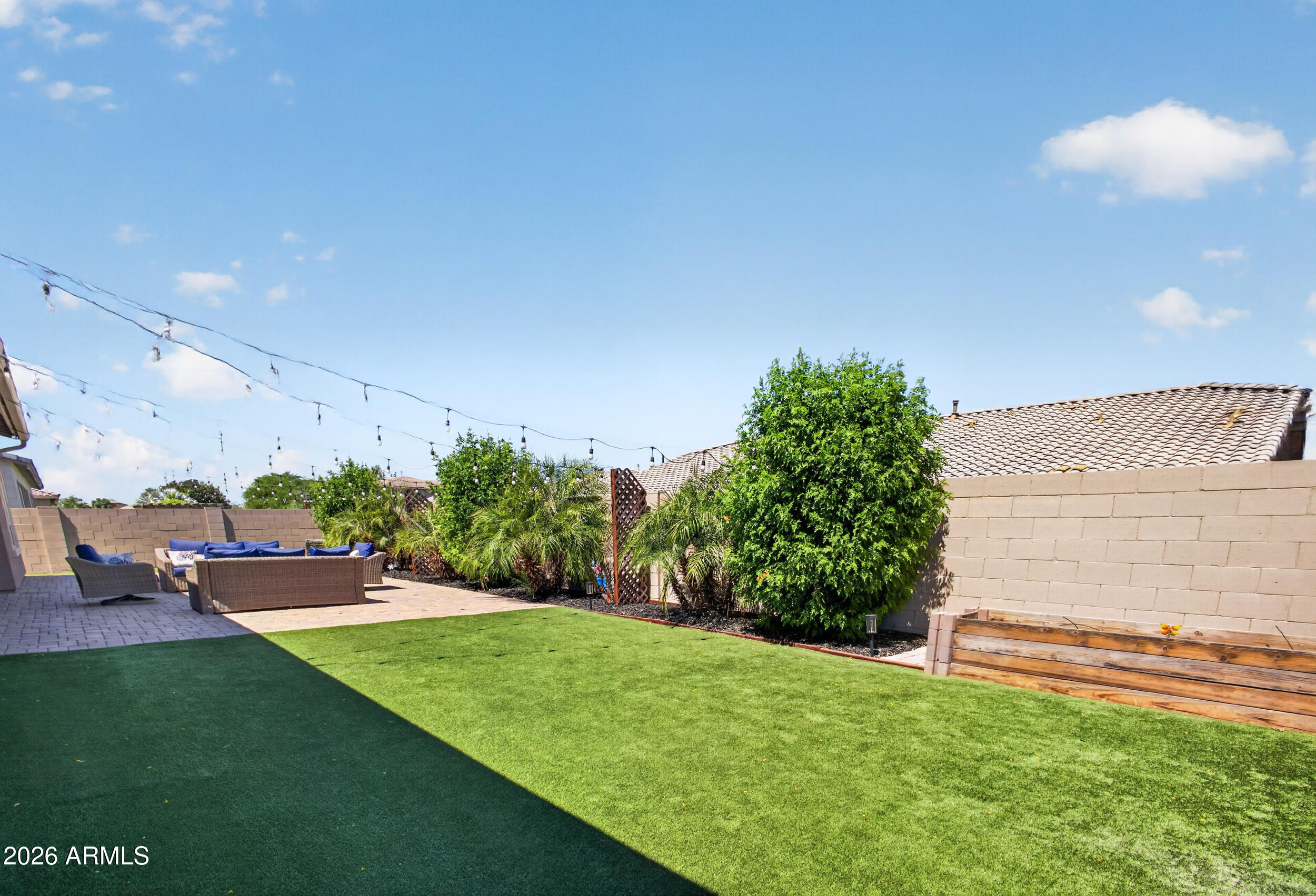 22386 E Duncan Street