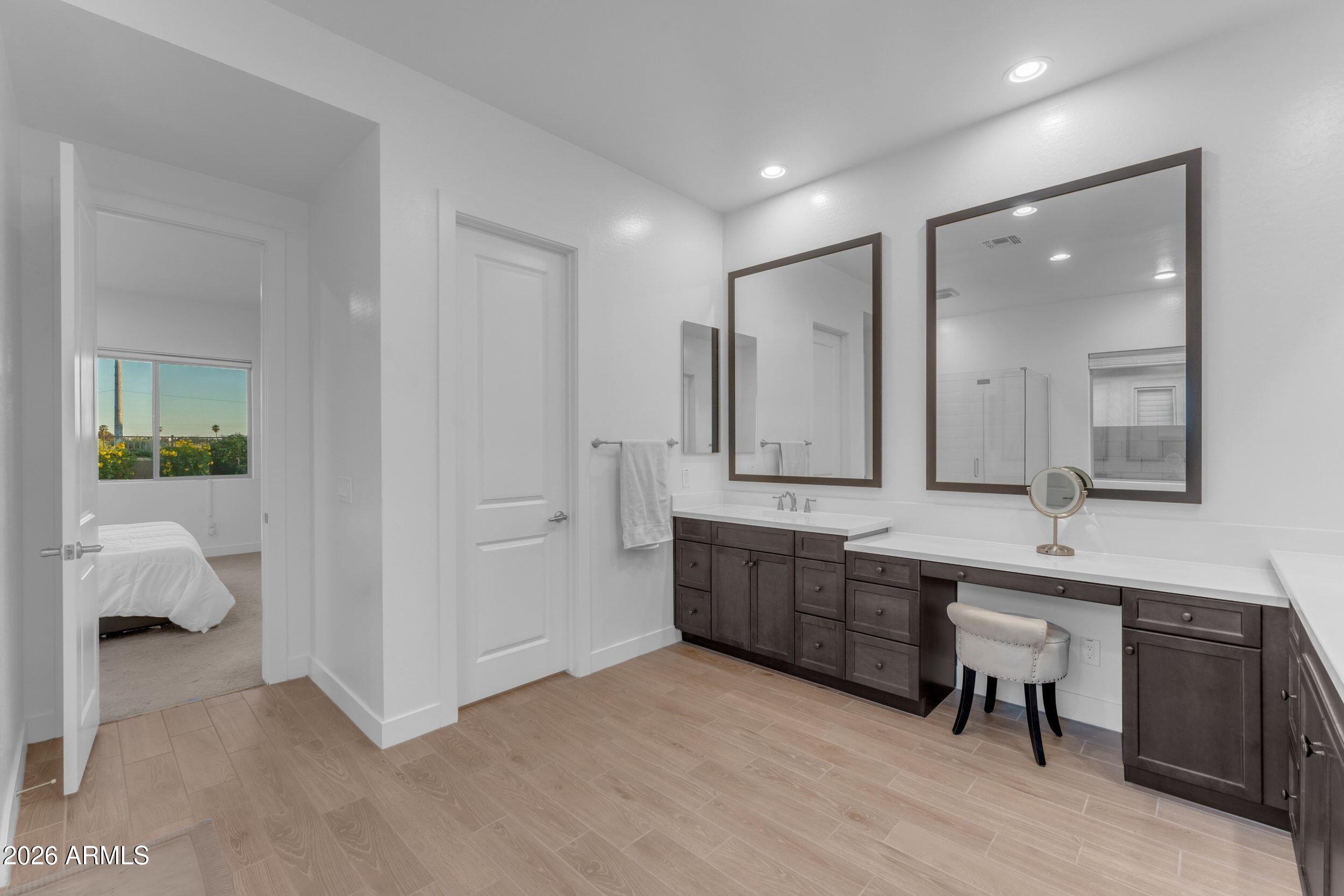 22837 E VIA LAS BRISAS