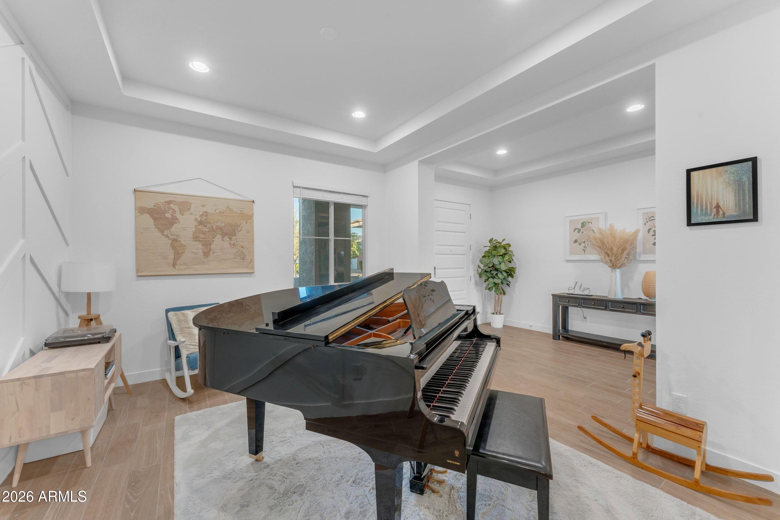 22837 E VIA LAS BRISAS