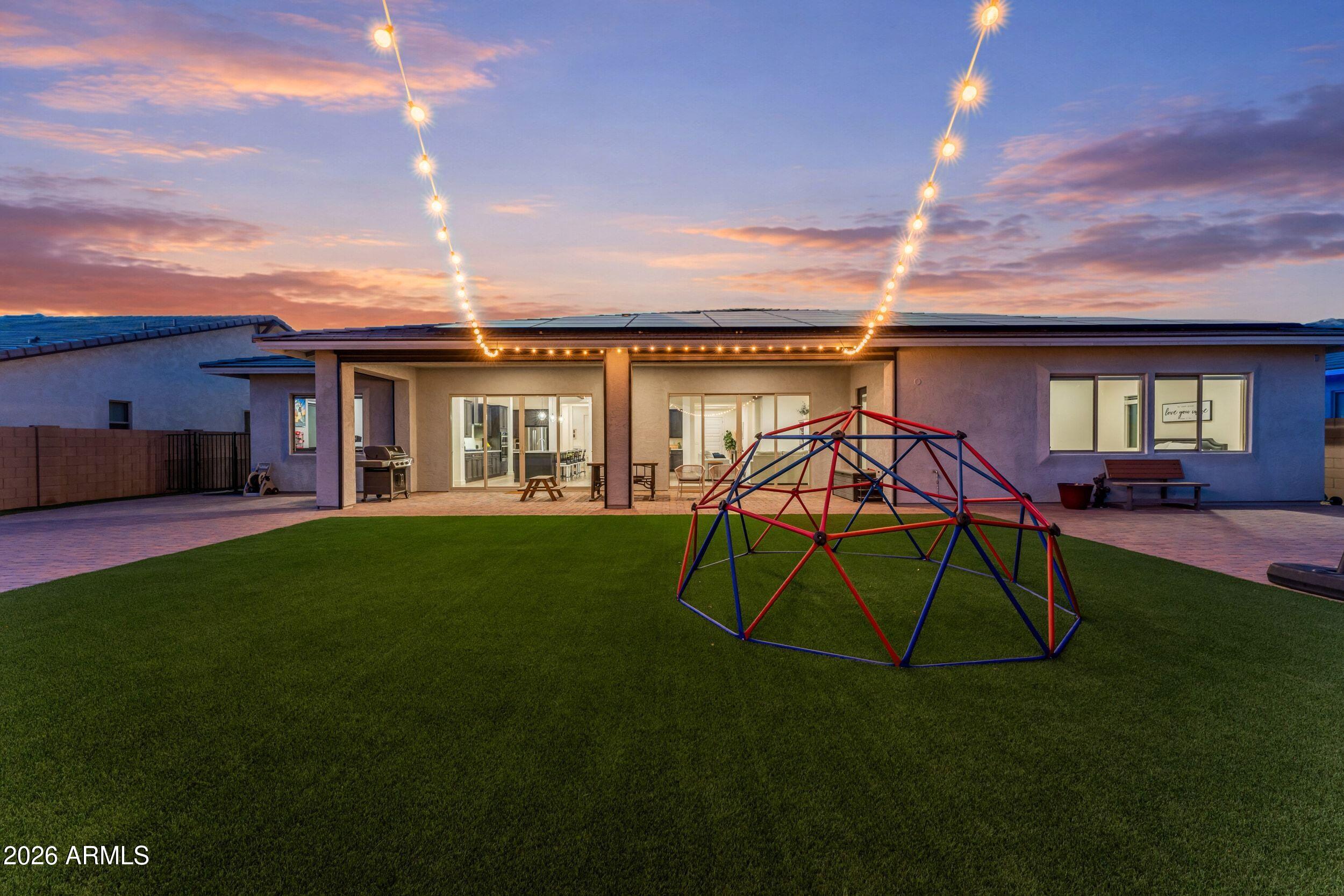 22837 E VIA LAS BRISAS