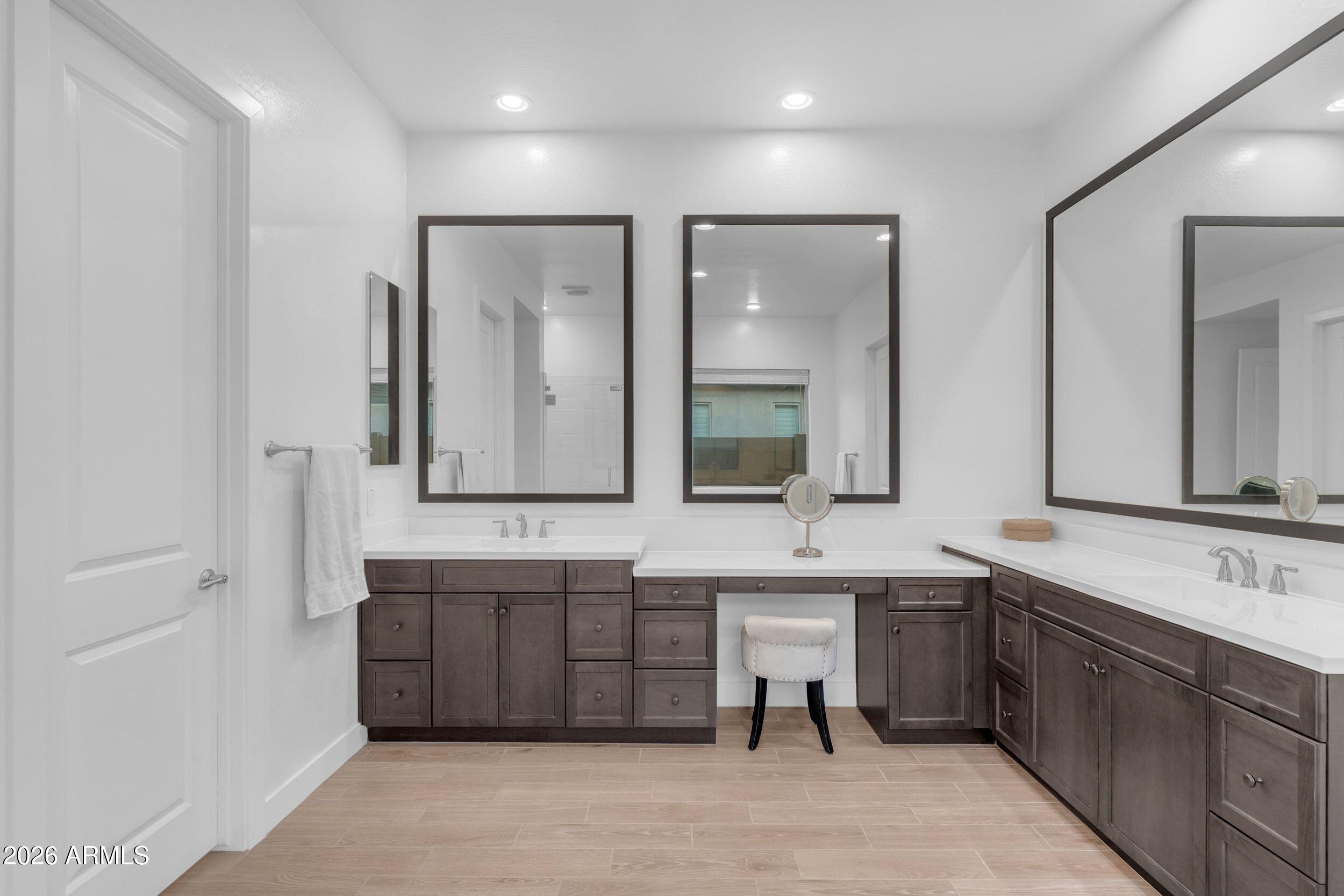 22837 E VIA LAS BRISAS