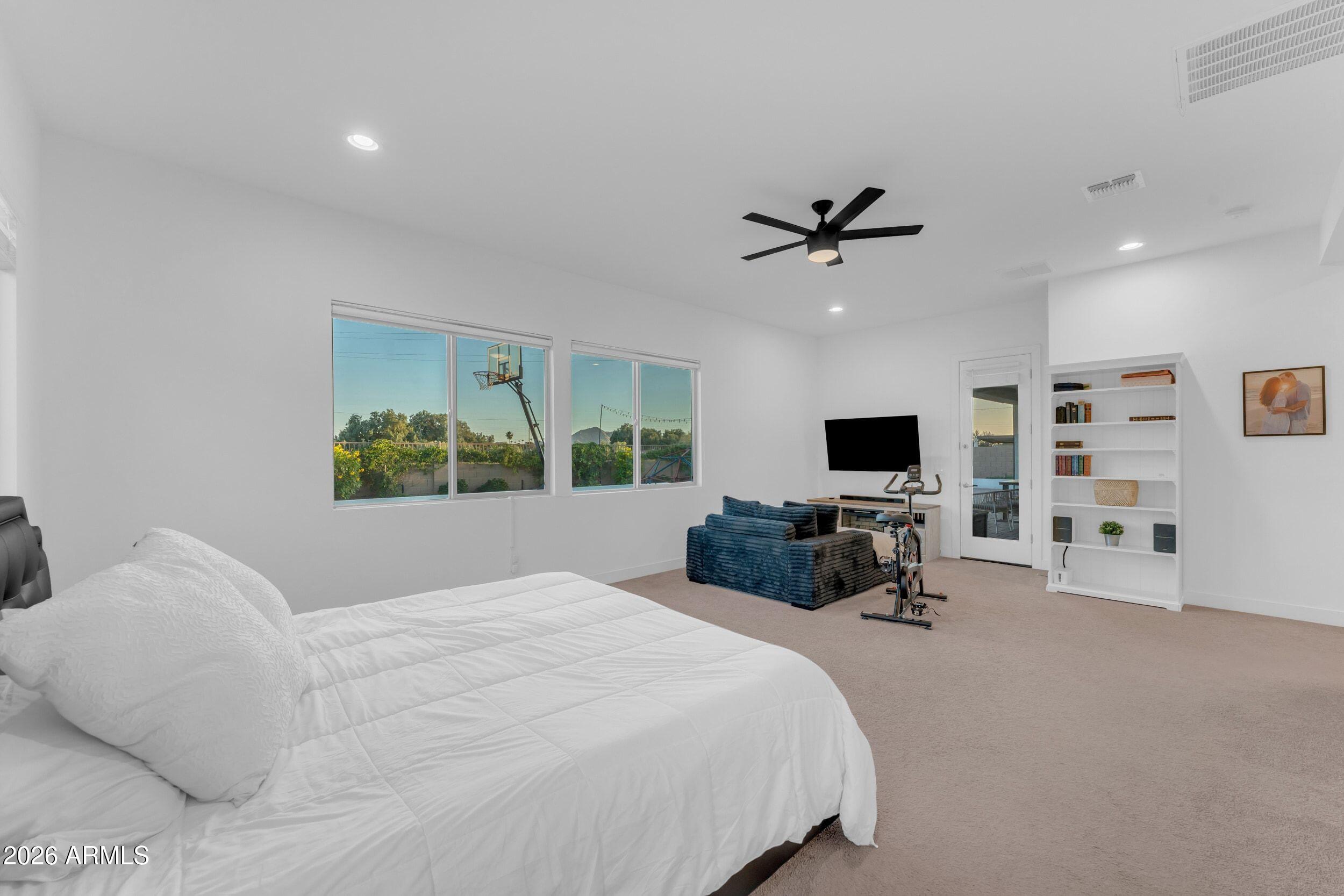 22837 E VIA LAS BRISAS